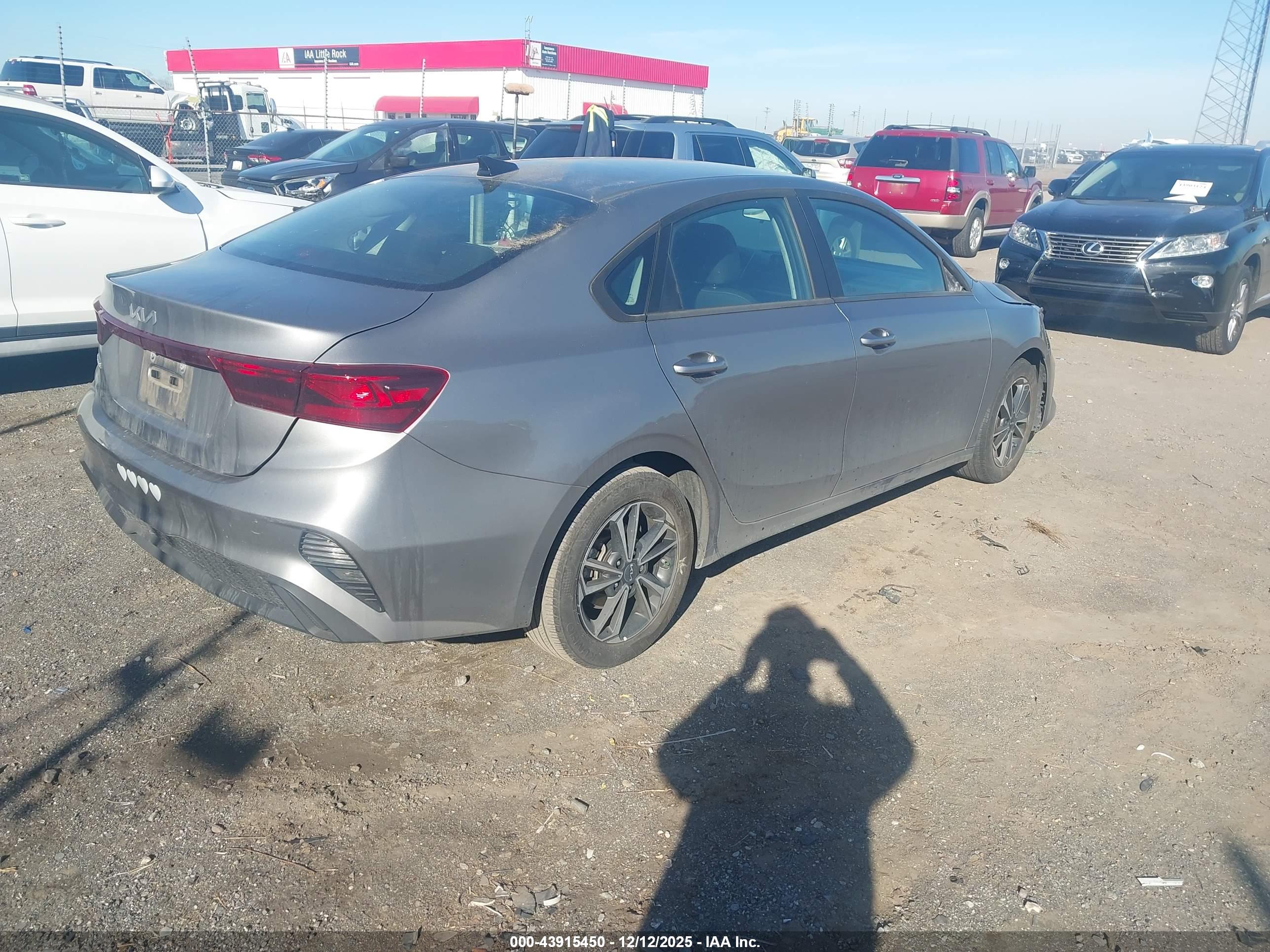 KIA FORTE image 4