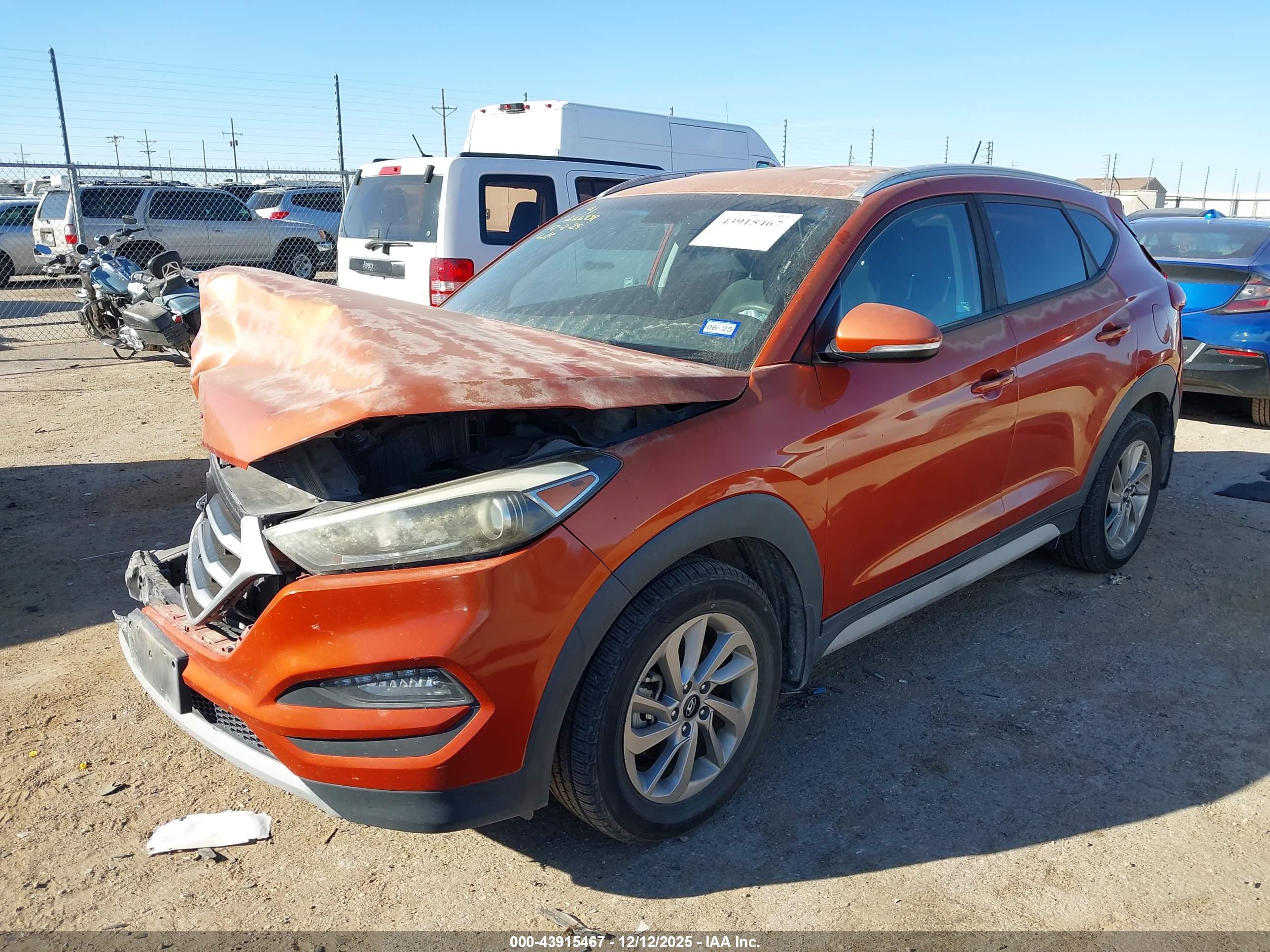 HYUNDAI TUCSON image 2