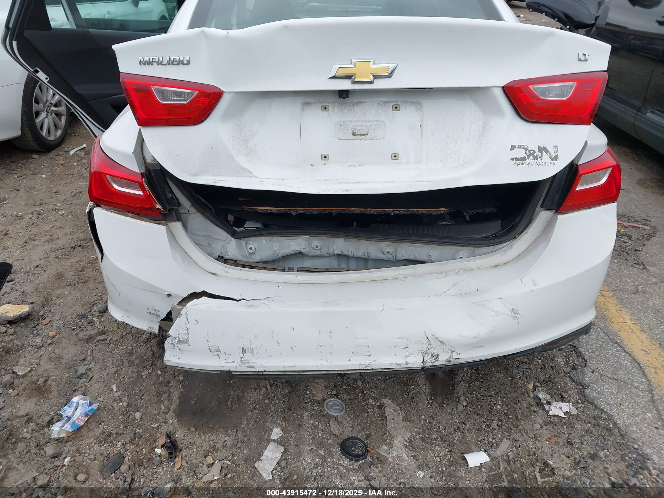 CHEVROLET MALIBU image 6