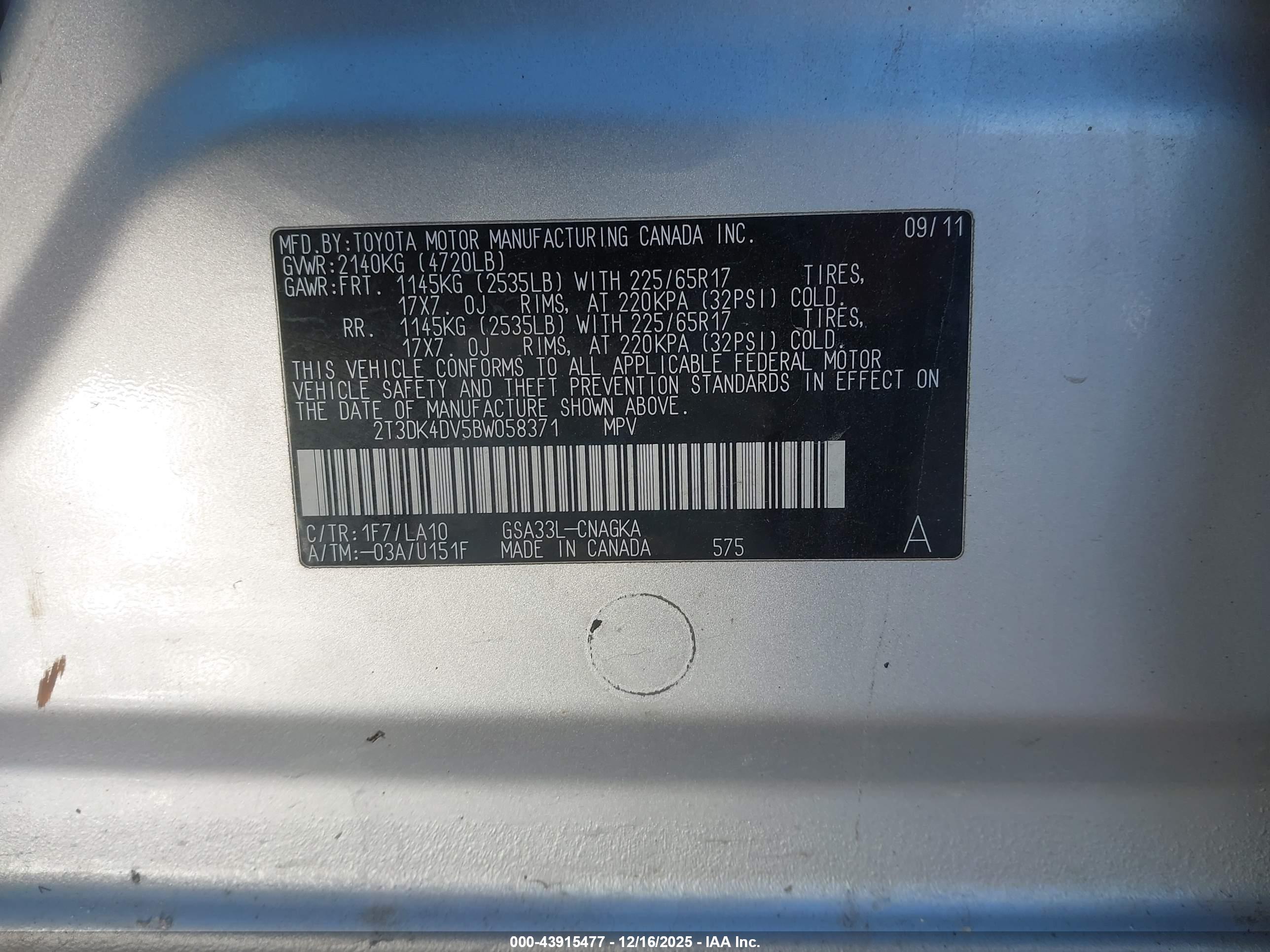 TOYOTA RAV4 image 9