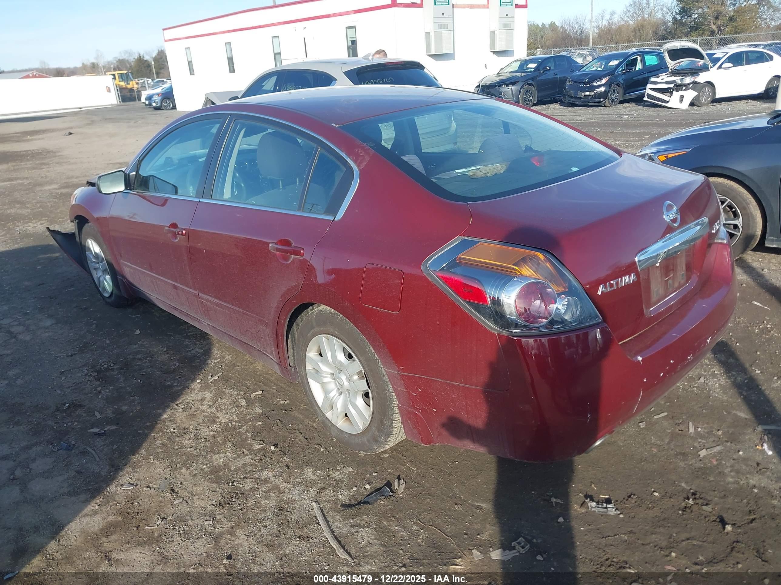 NISSAN ALTIMA image 3