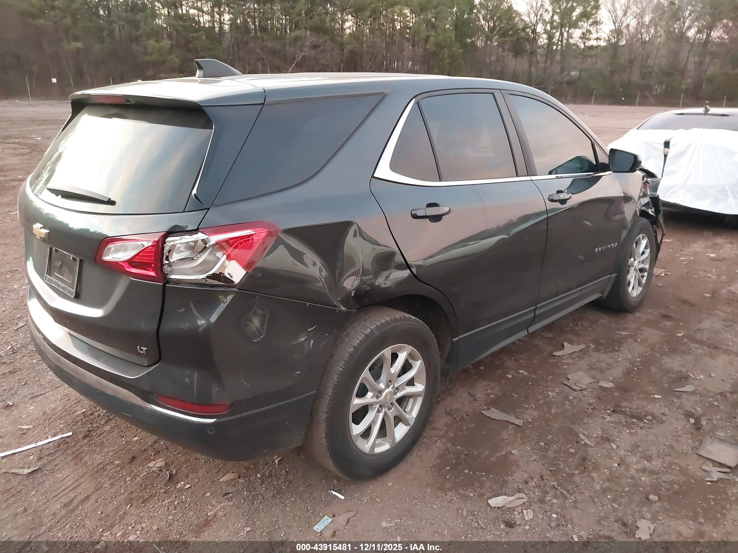 CHEVROLET EQUINOX image 4