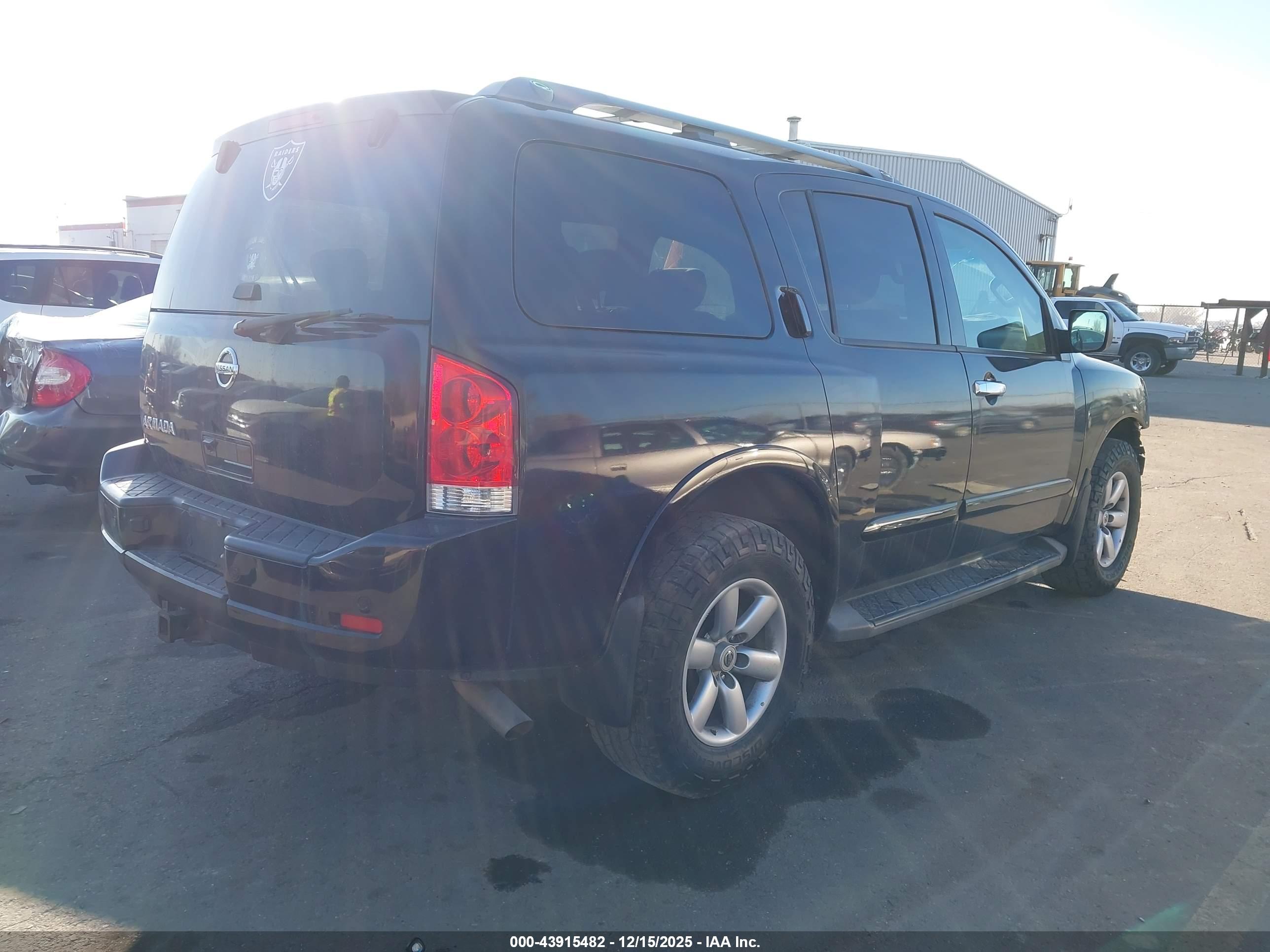 NISSAN ARMADA image 4
