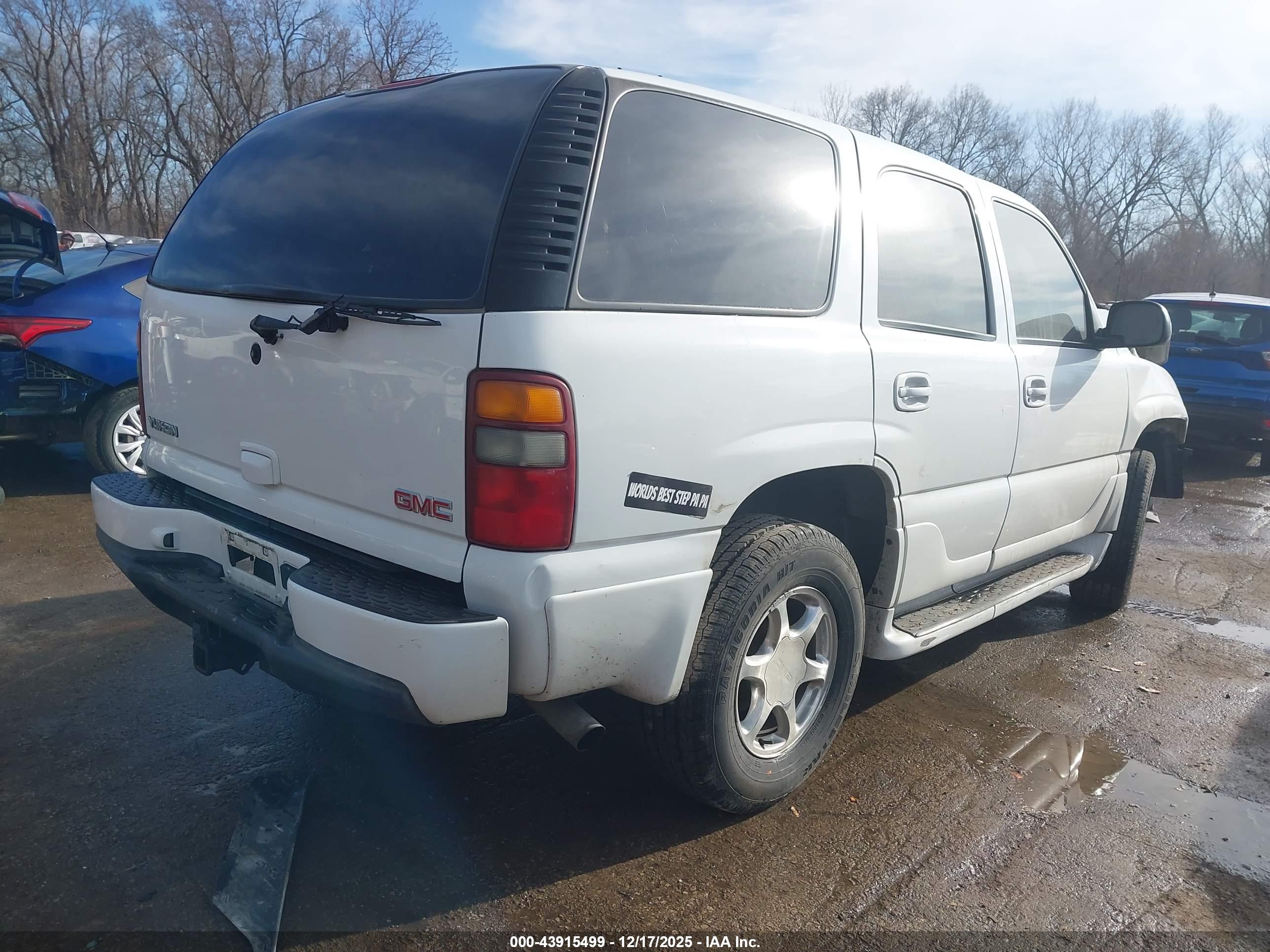 GMC YUKON image 4