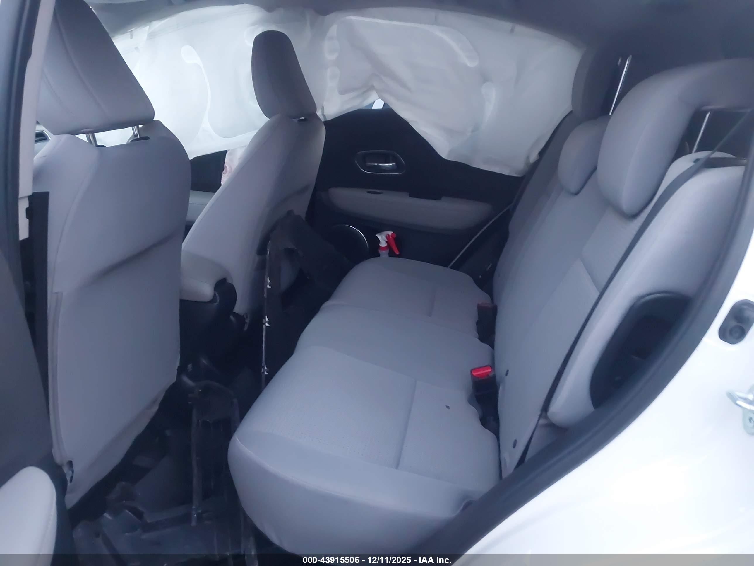 HONDA HR-V image 8