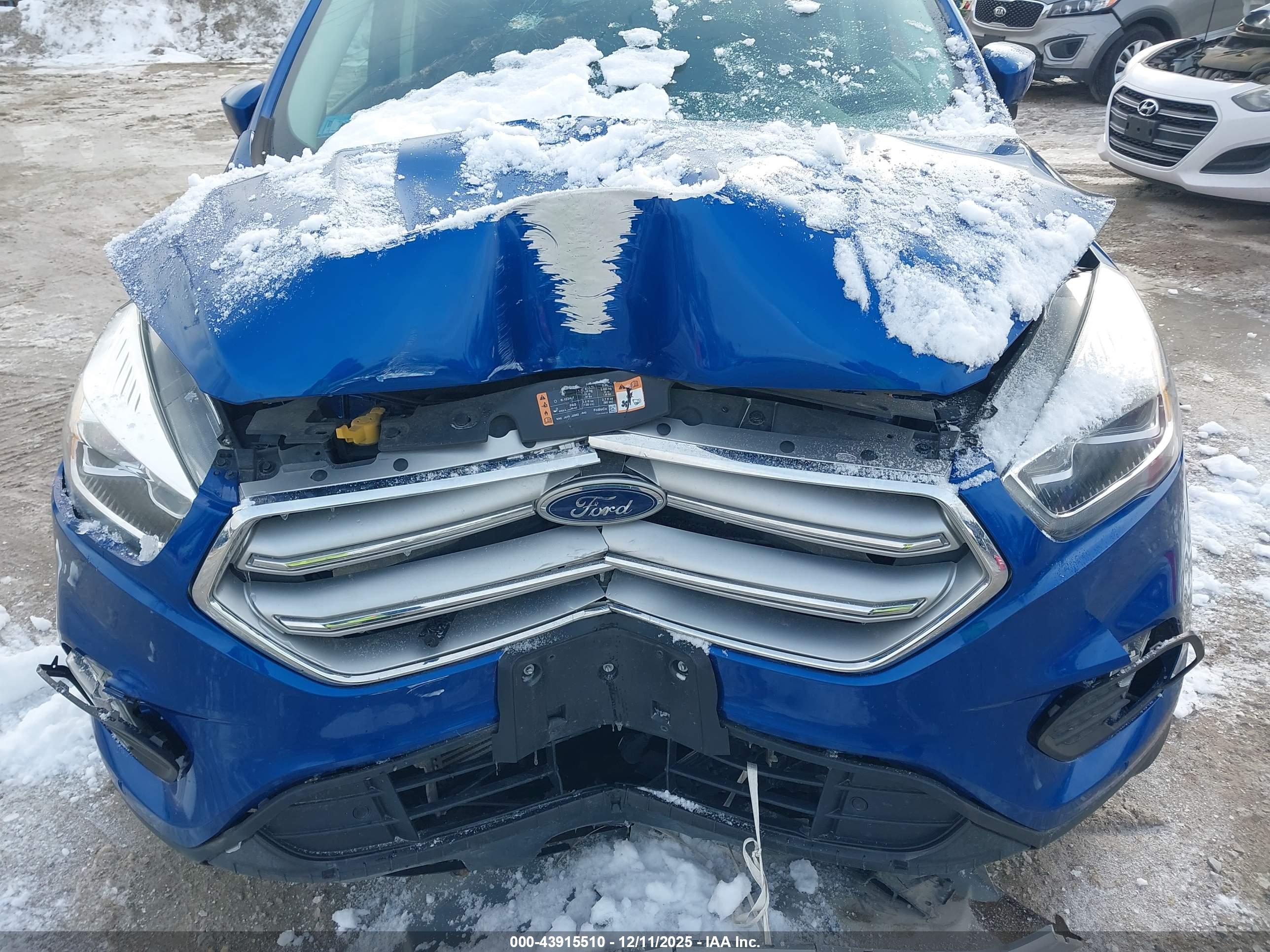 FORD ESCAPE image 6