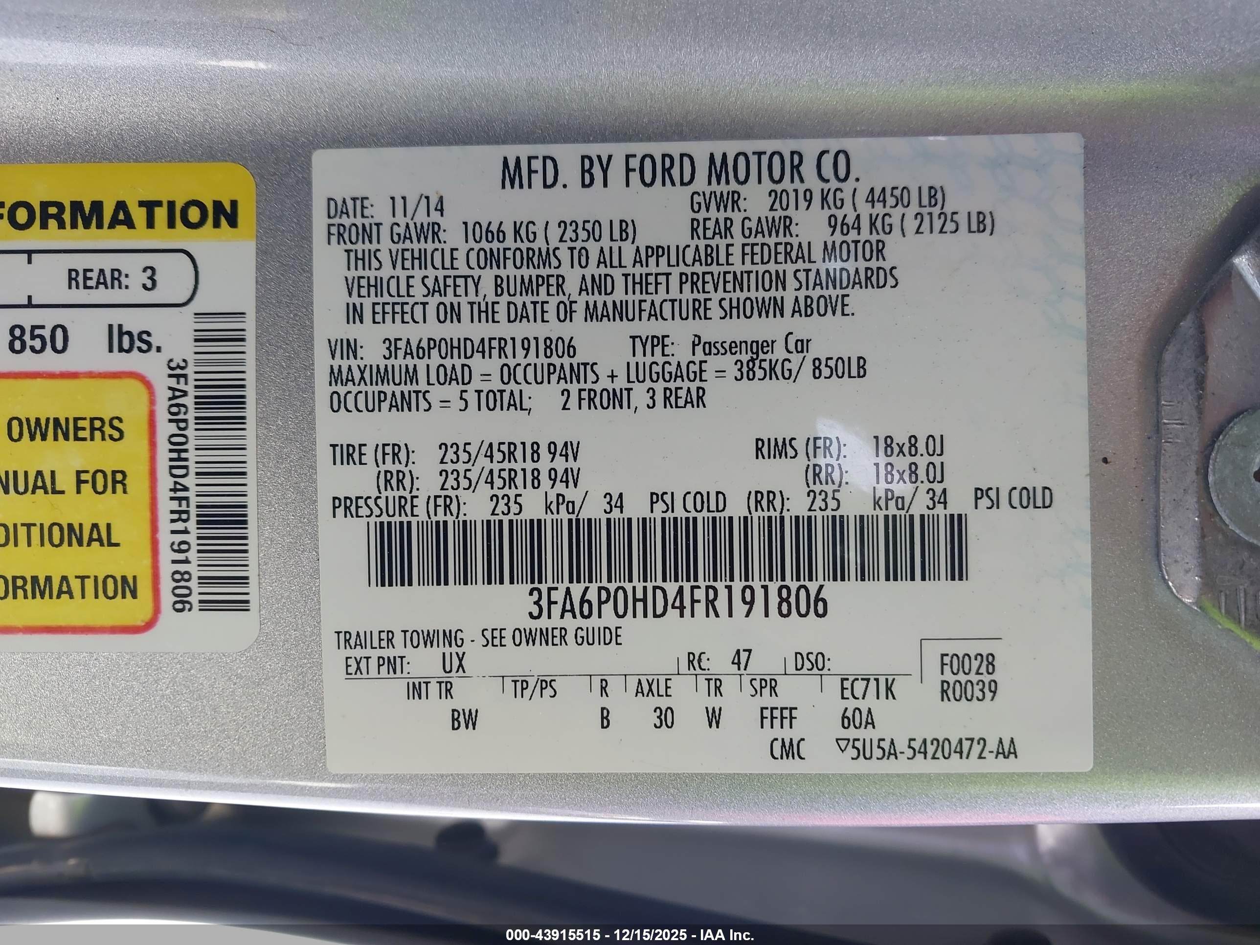 FORD FUSION image 9