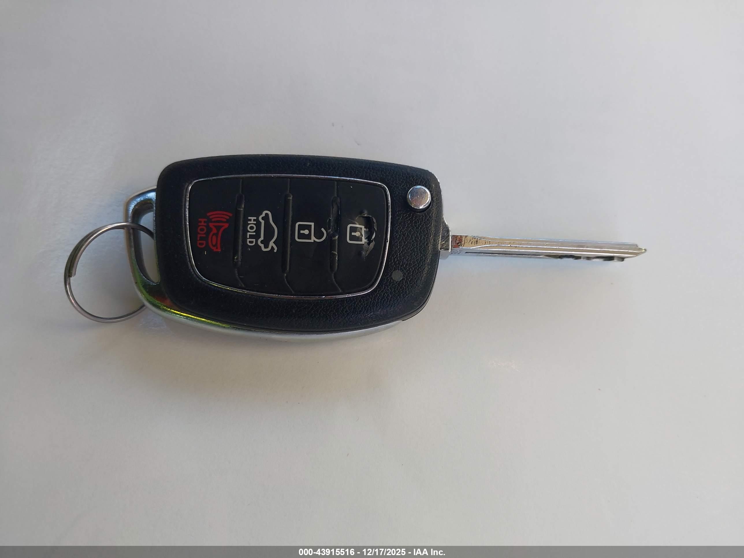 HYUNDAI SONATA image 11