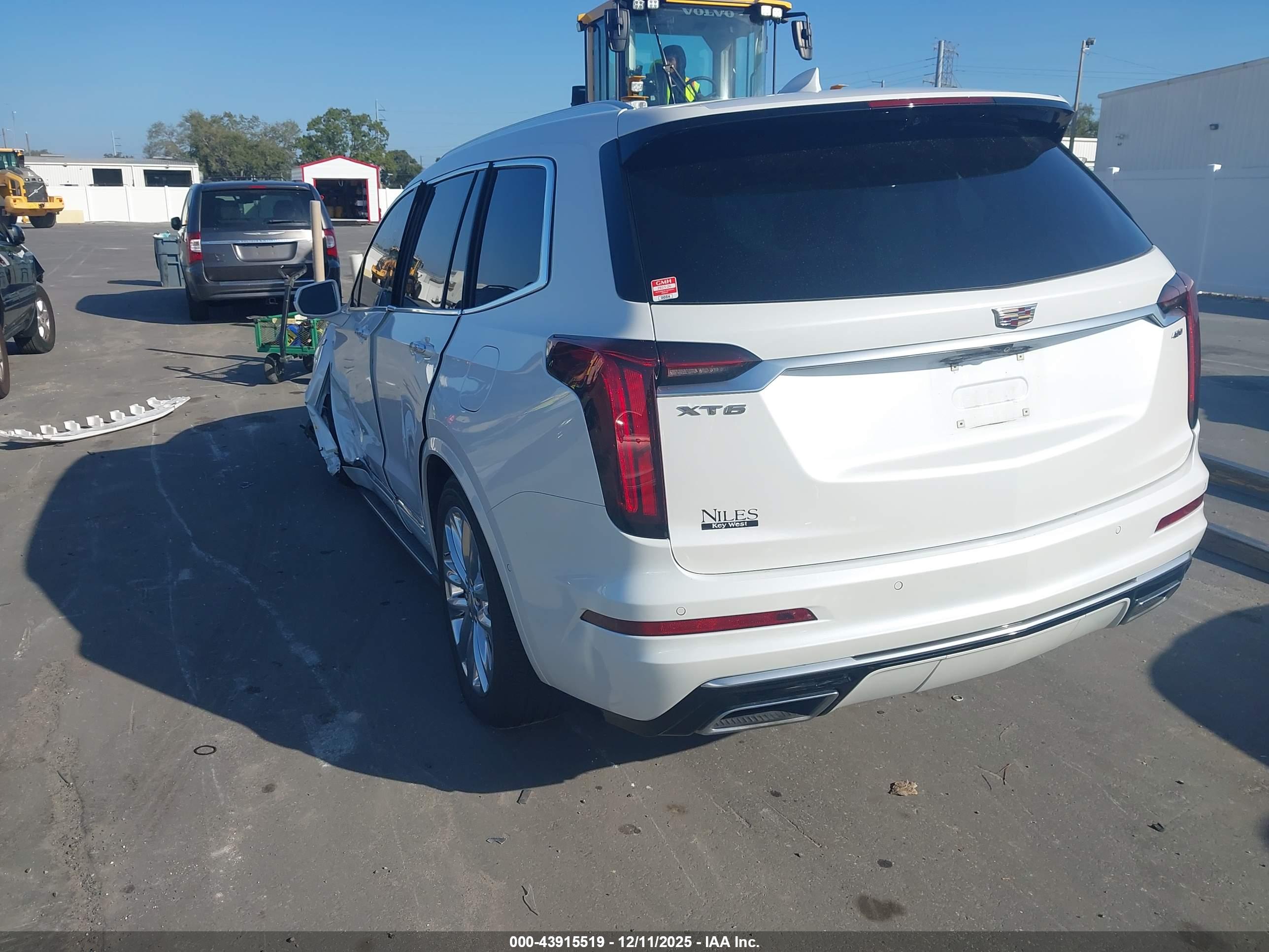 CADILLAC XT6 image 3