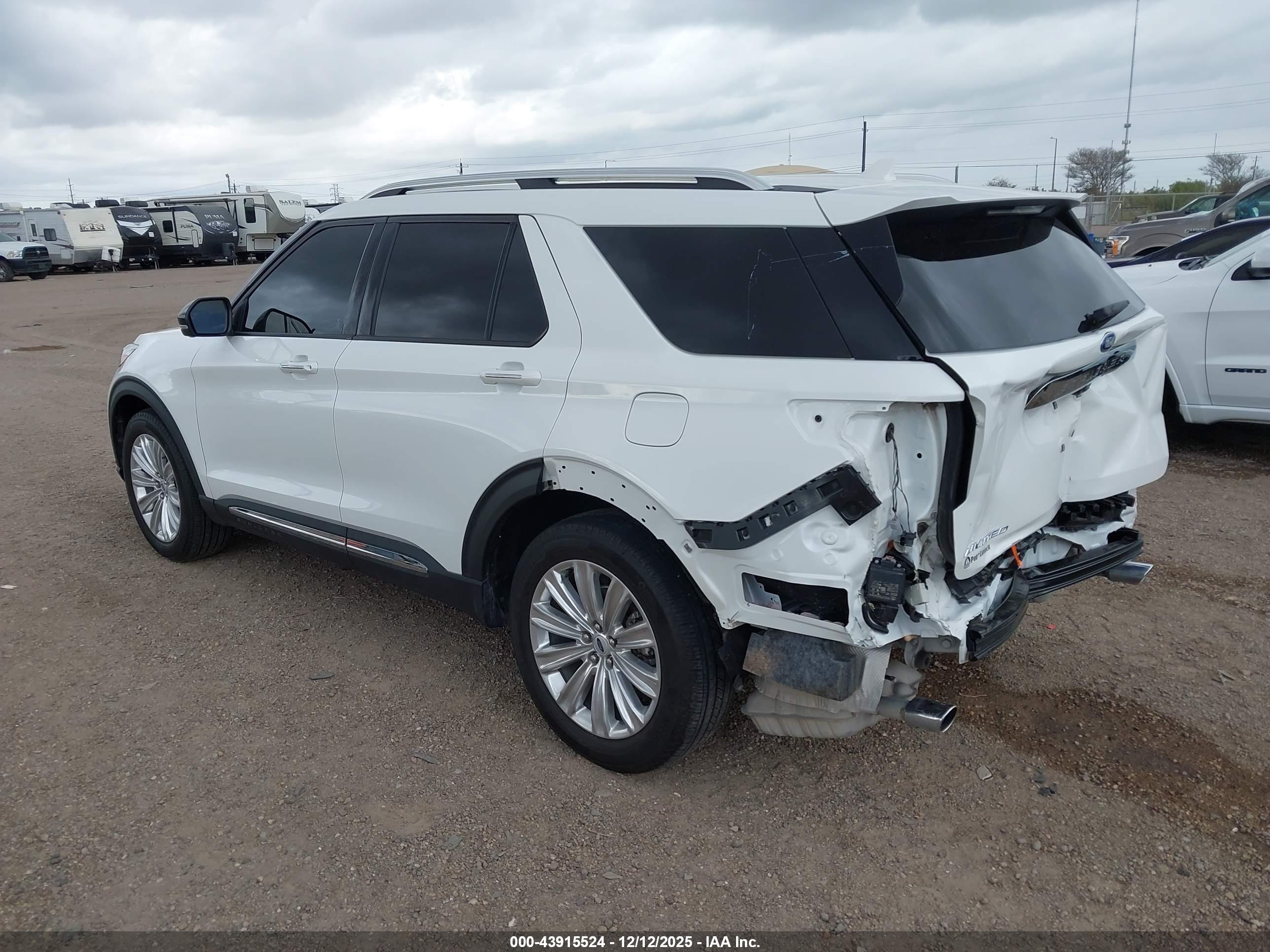 FORD EXPLORER image 3