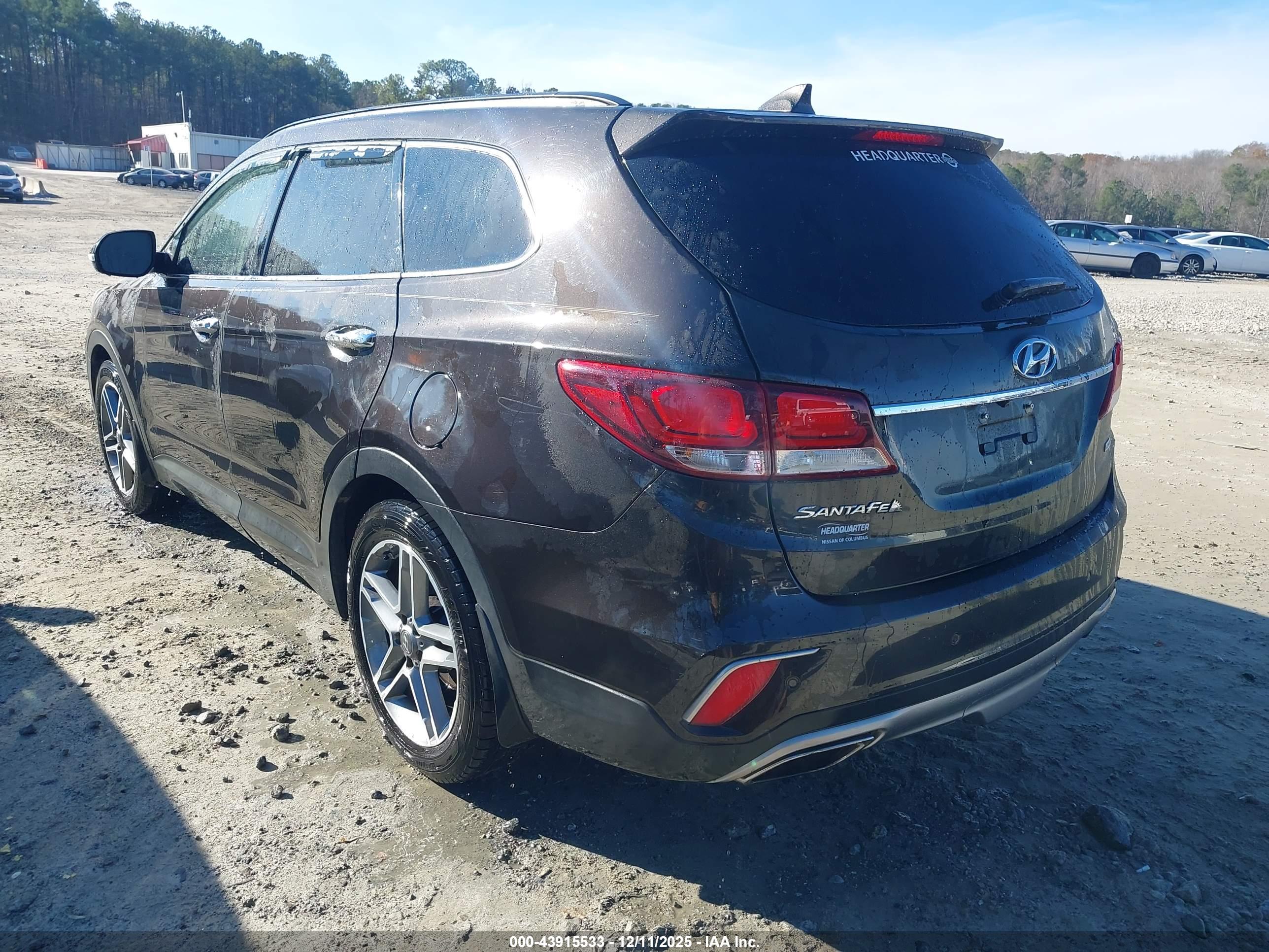 HYUNDAI SANTA image 3