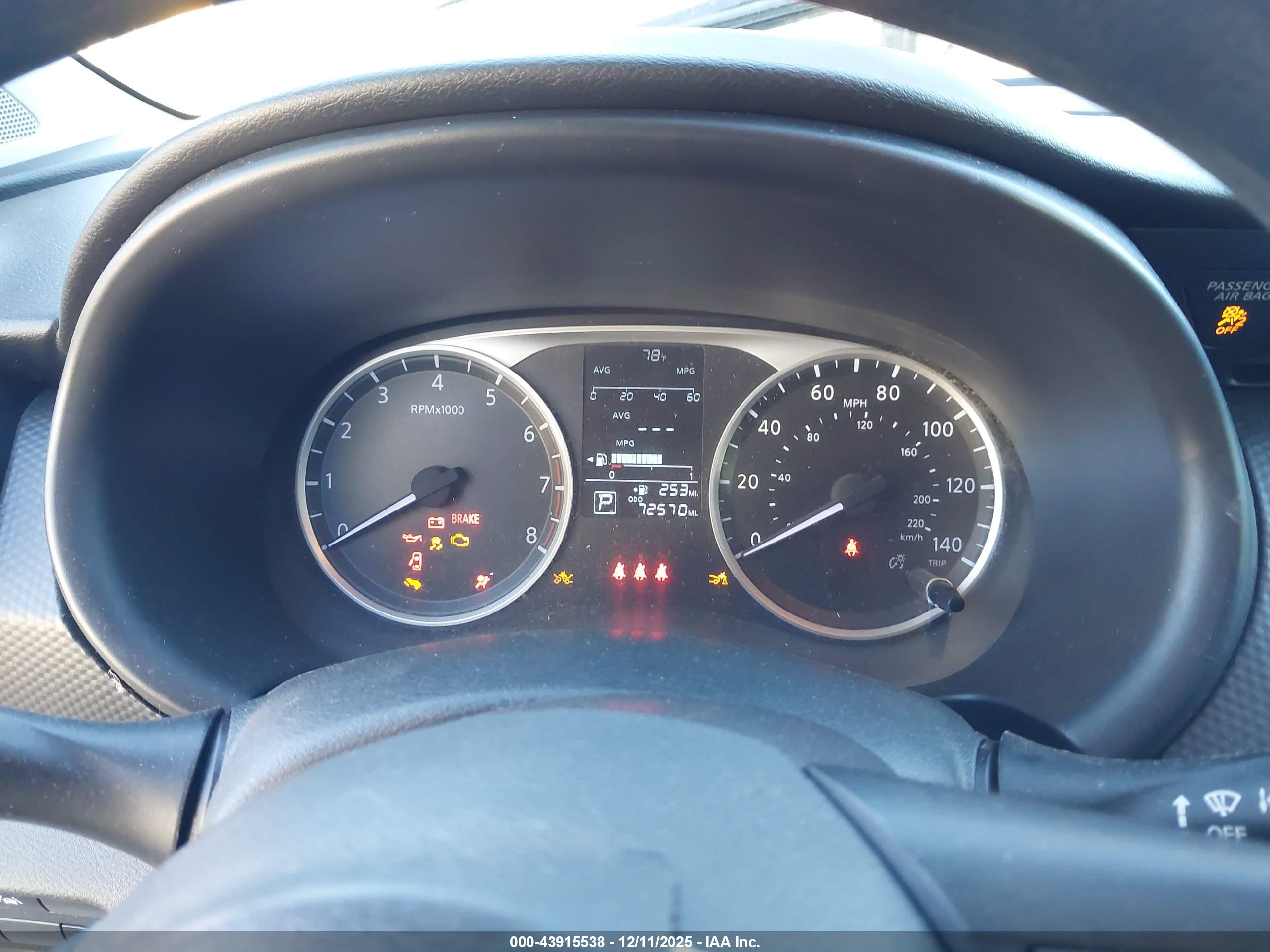 NISSAN KICKS image 7