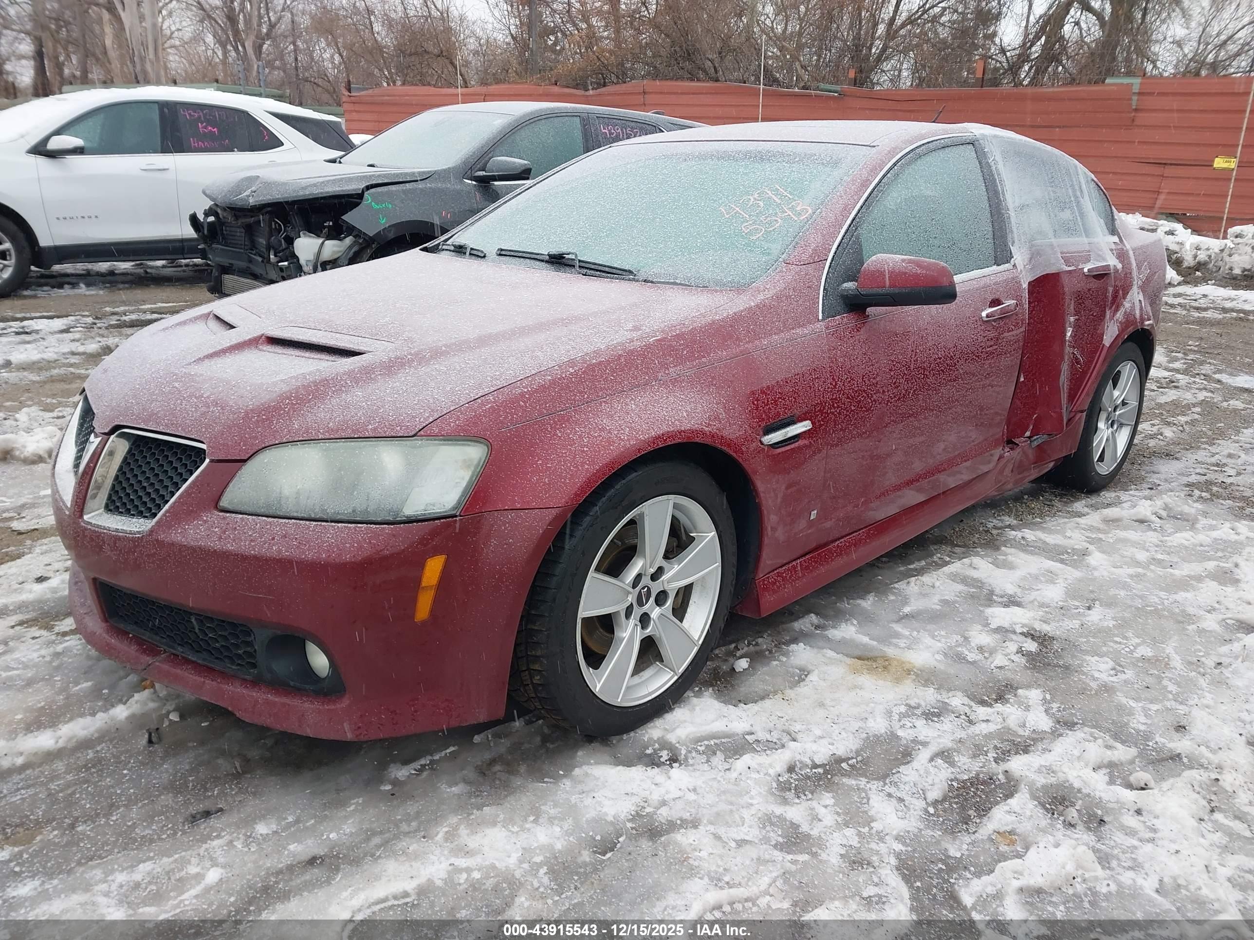 PONTIAC G8 image 2