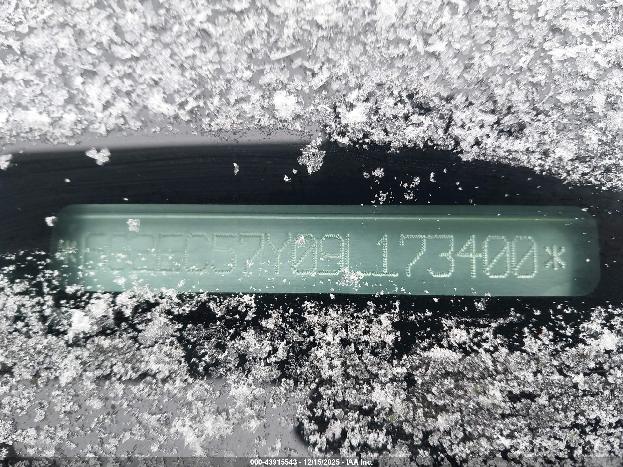 PONTIAC G8 image 9