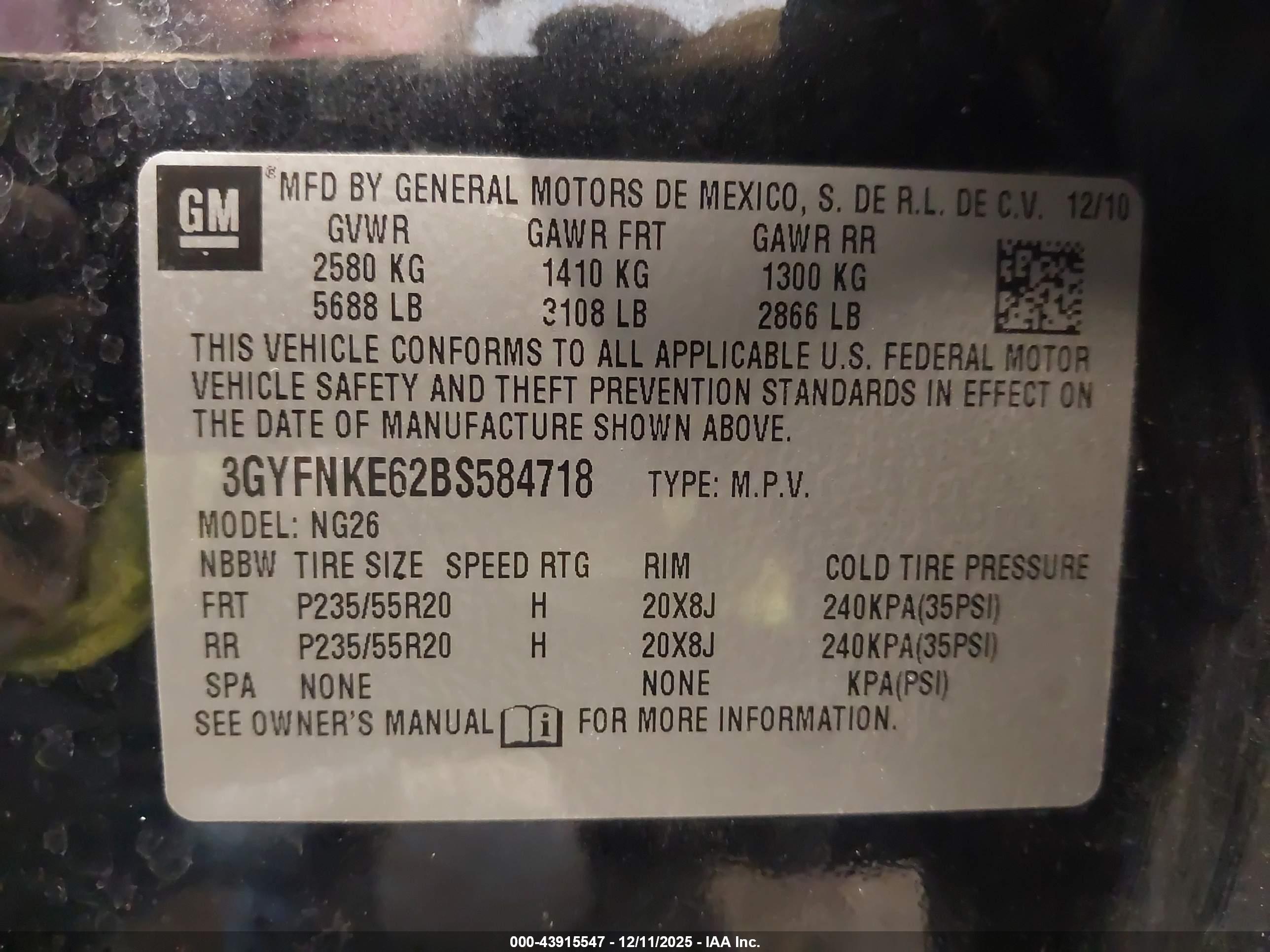 CADILLAC SRX image 9