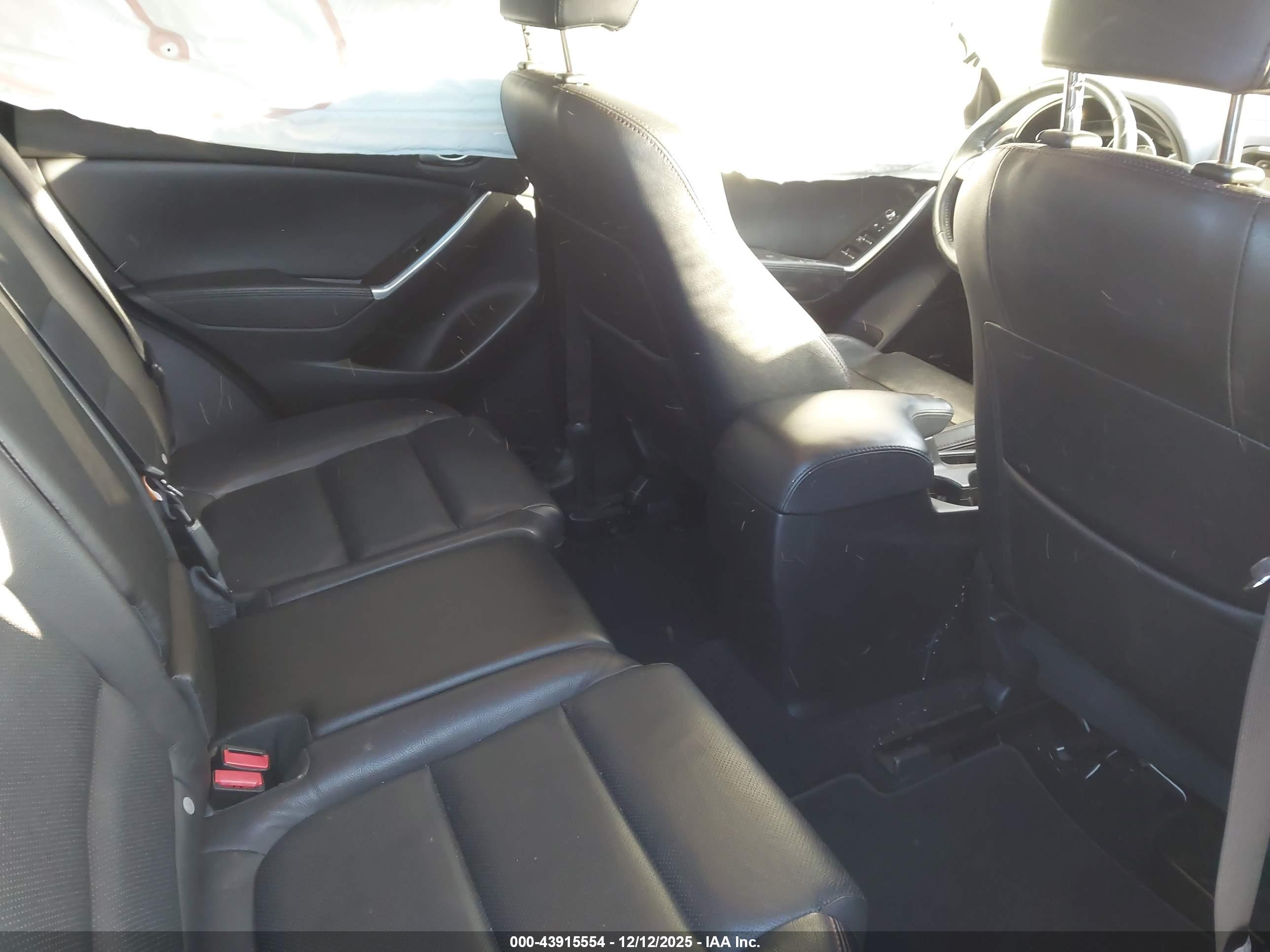 MAZDA CX-5 image 8