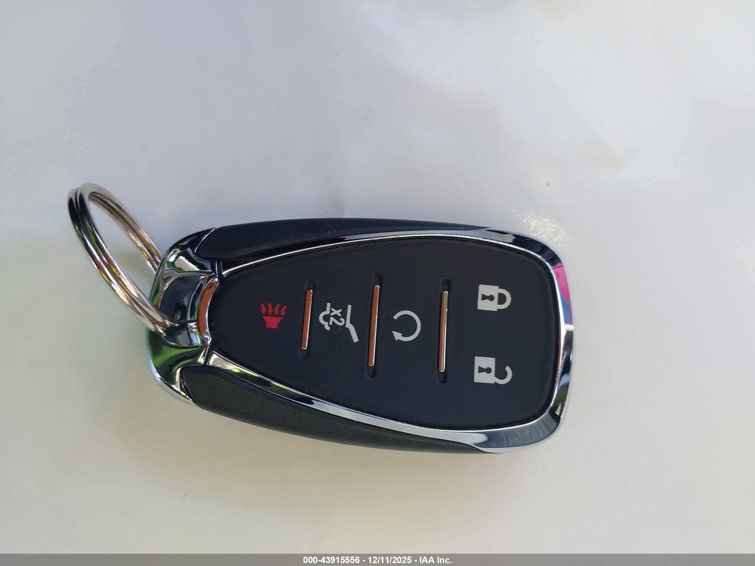 CHEVROLET EQUINOX image 11
