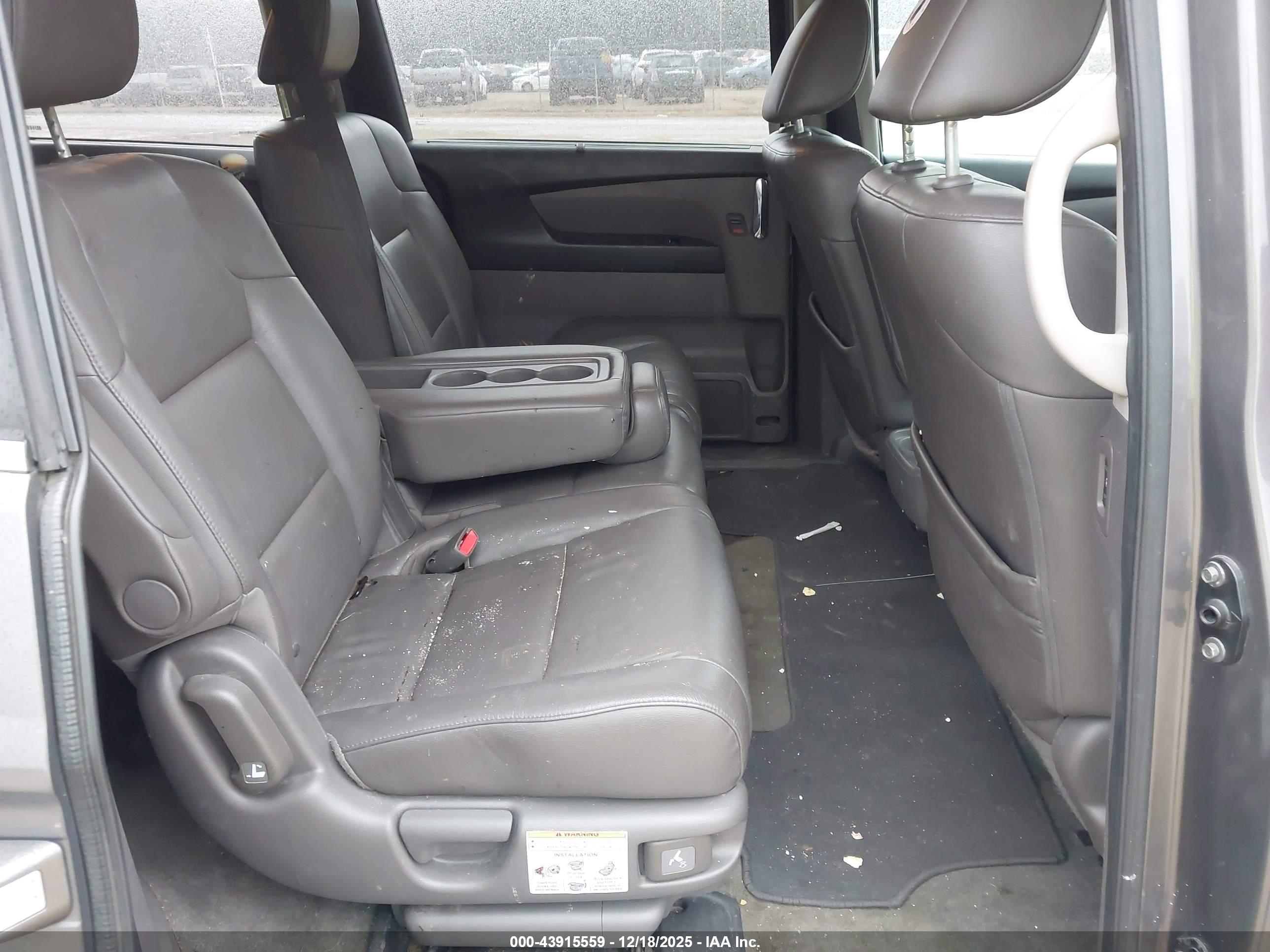 HONDA ODYSSEY image 8