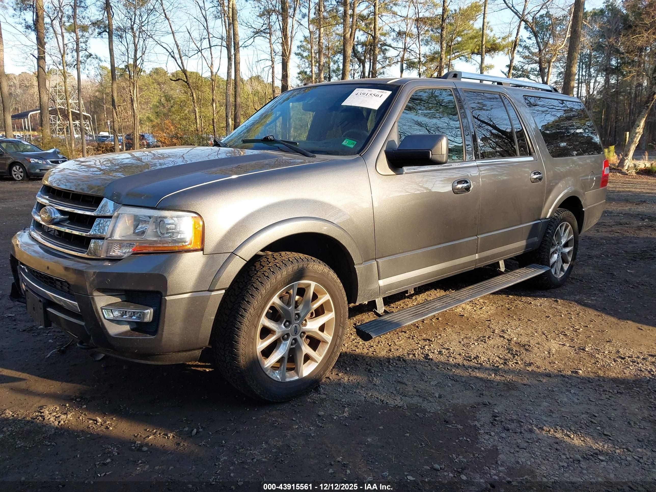 FORD EXPEDITION image 2