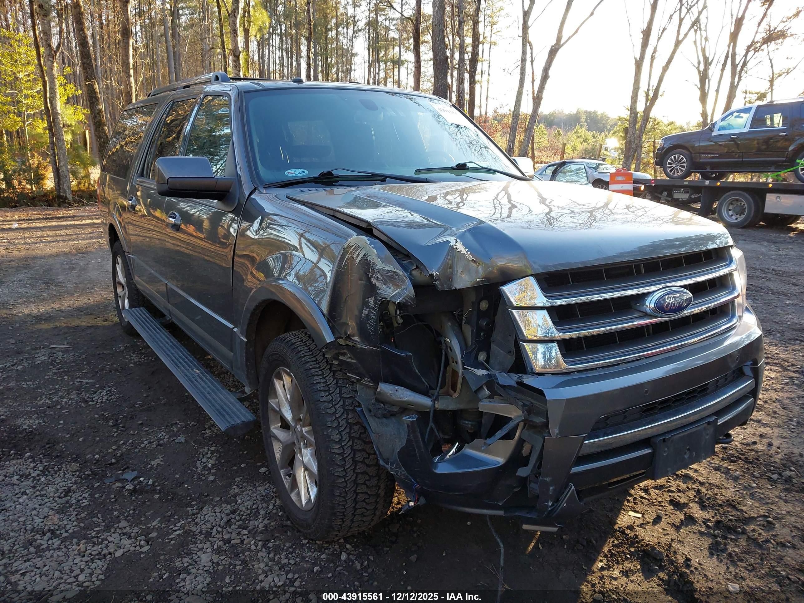 FORD EXPEDITION image 6