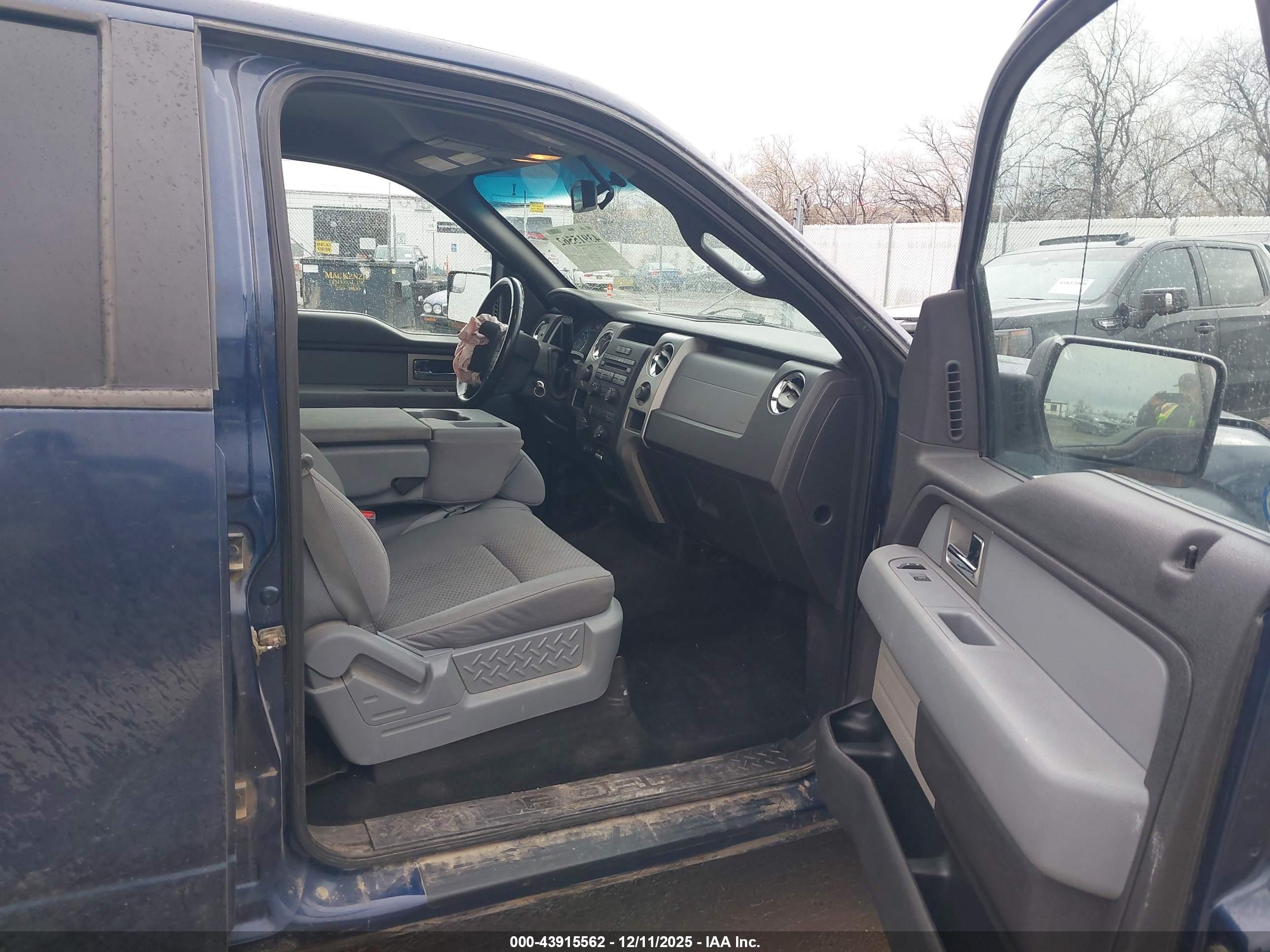 FORD F-150 image 5