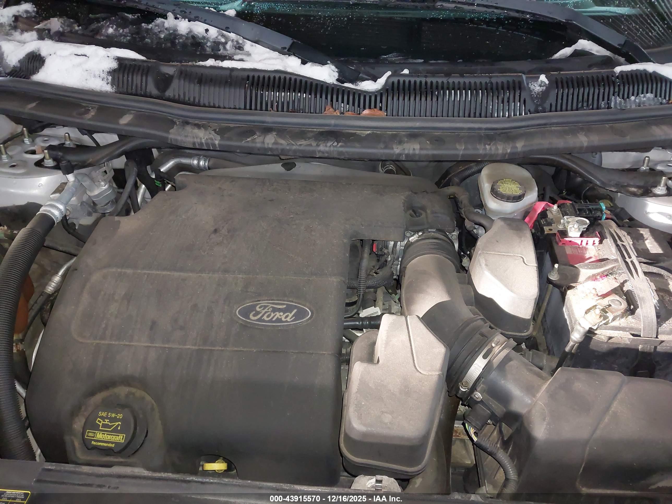 FORD EXPLORER image 10
