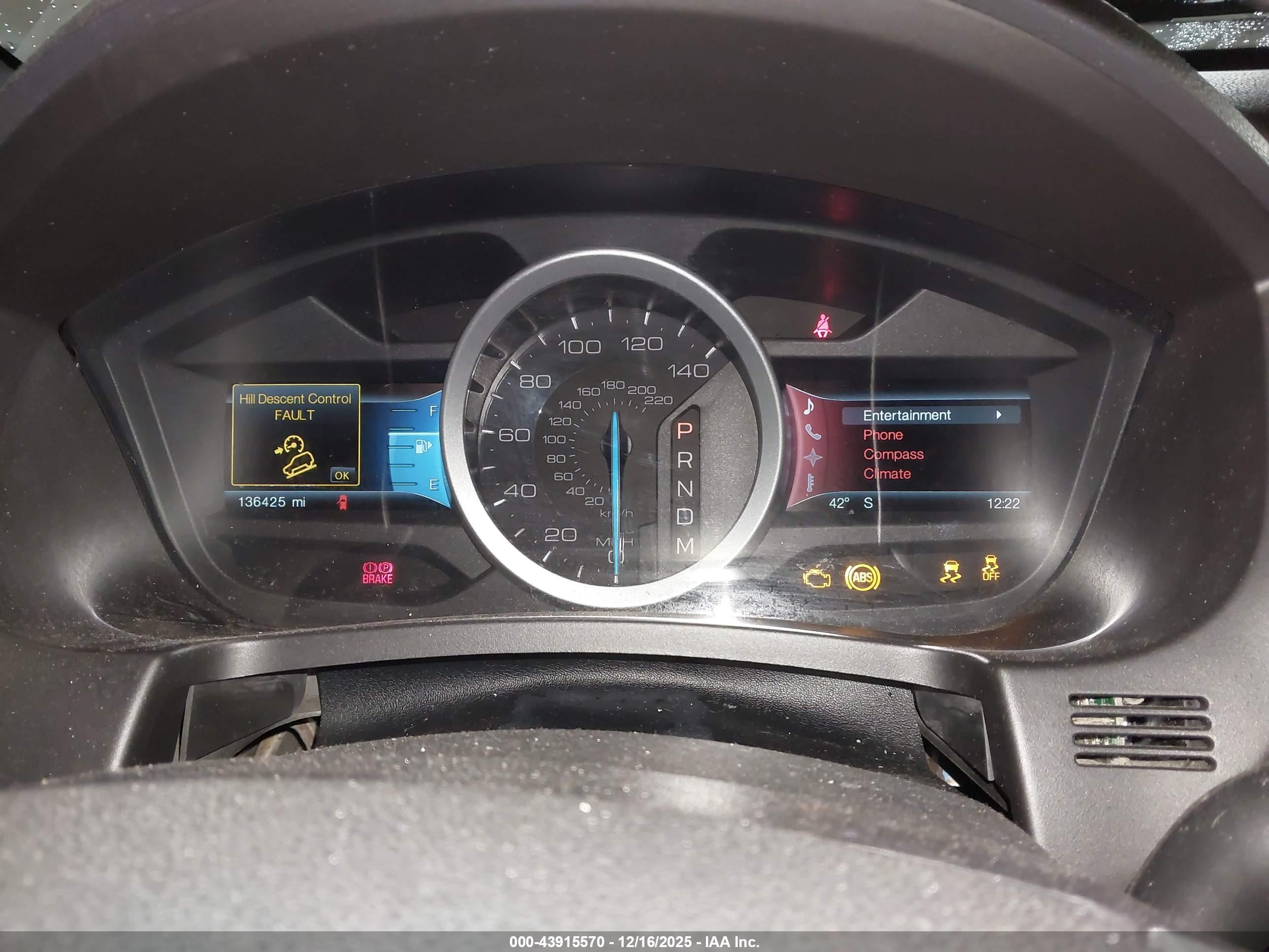 FORD EXPLORER image 7