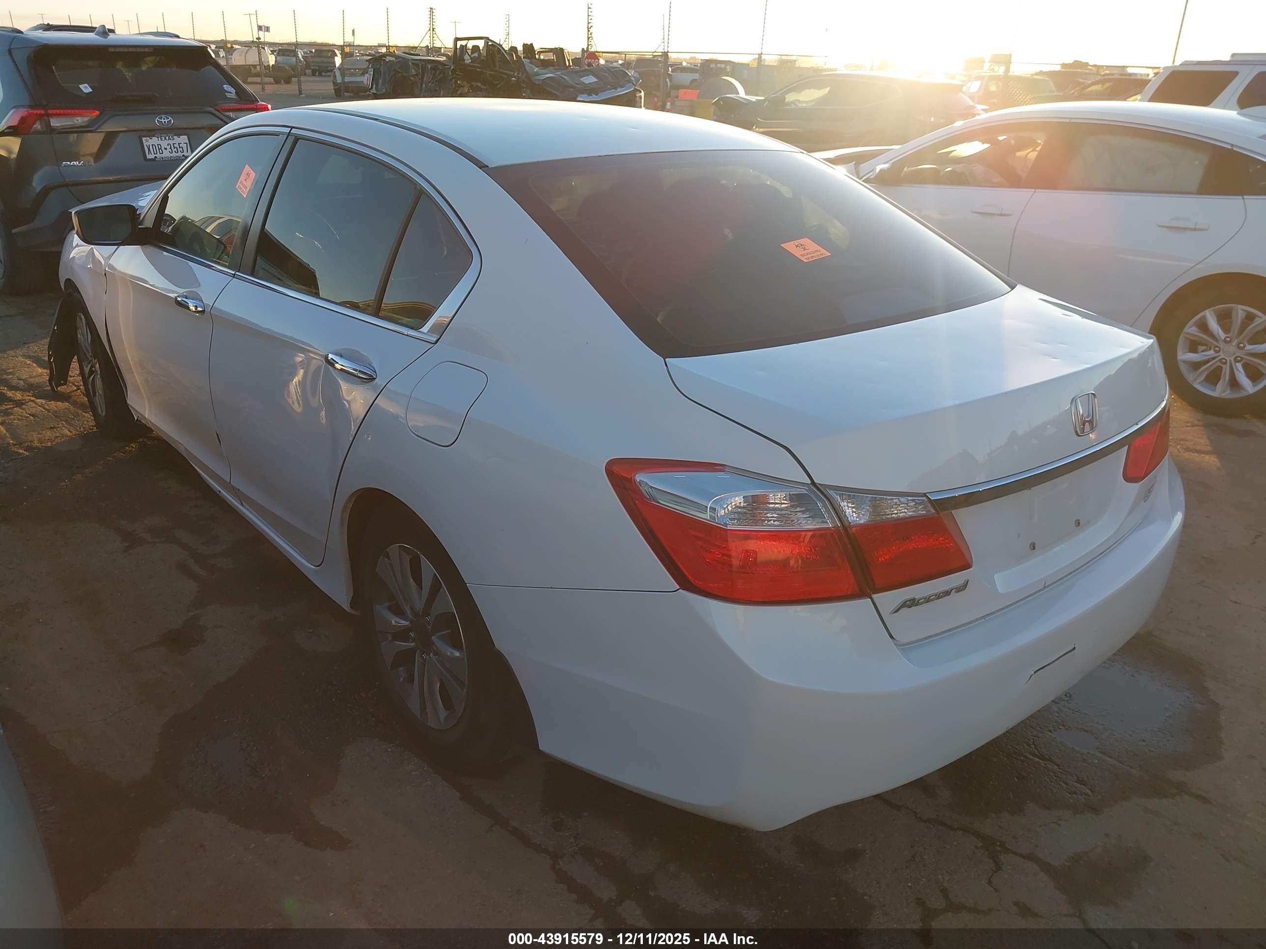 HONDA ACCORD image 3