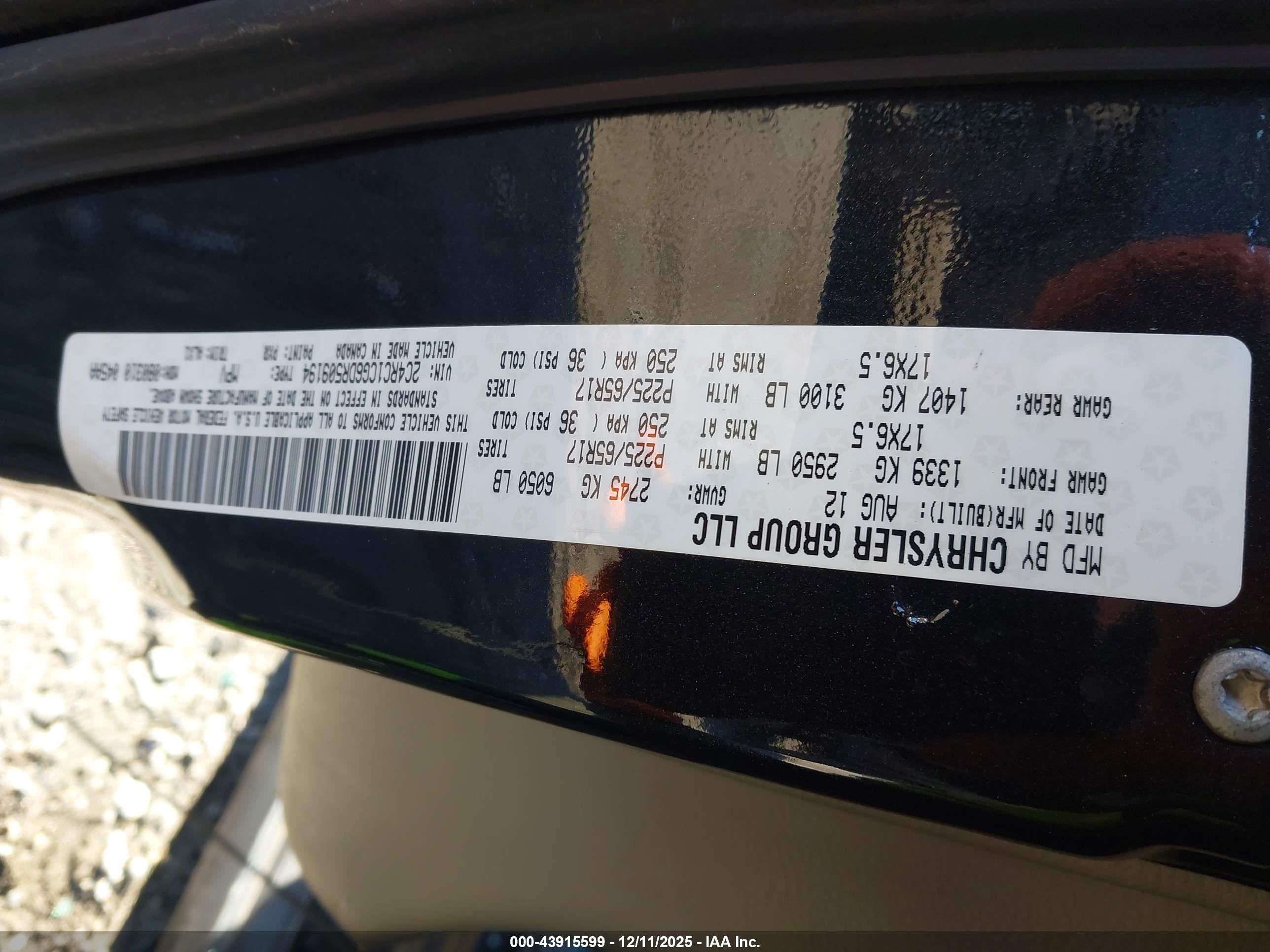 CHRYSLER TOWN image 9
