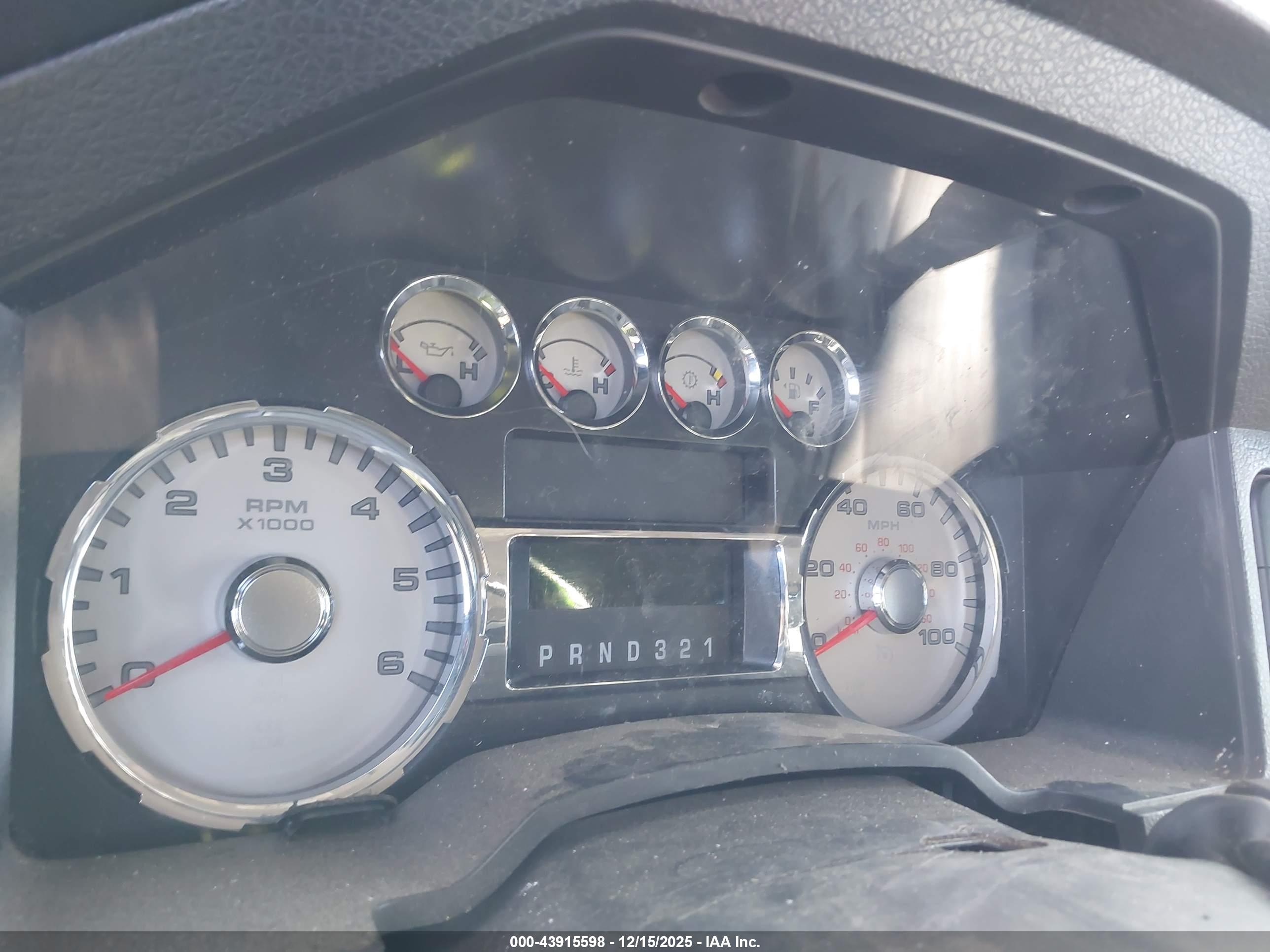 FORD F-350 image 6