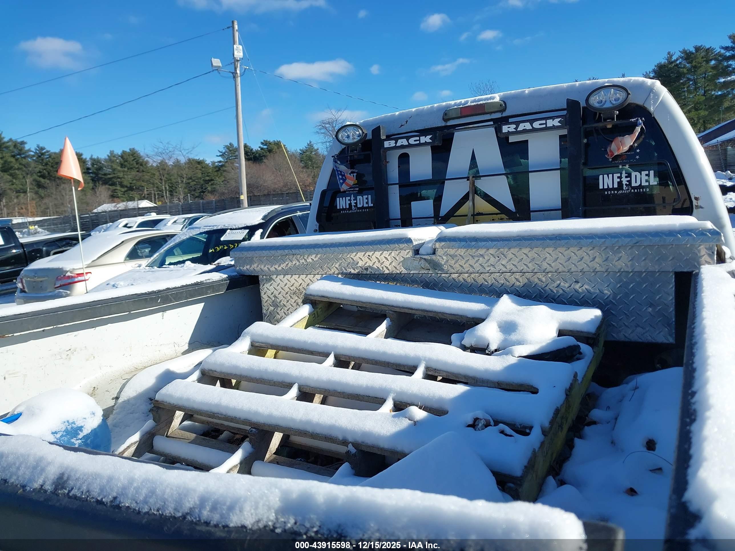 FORD F-350 image 8