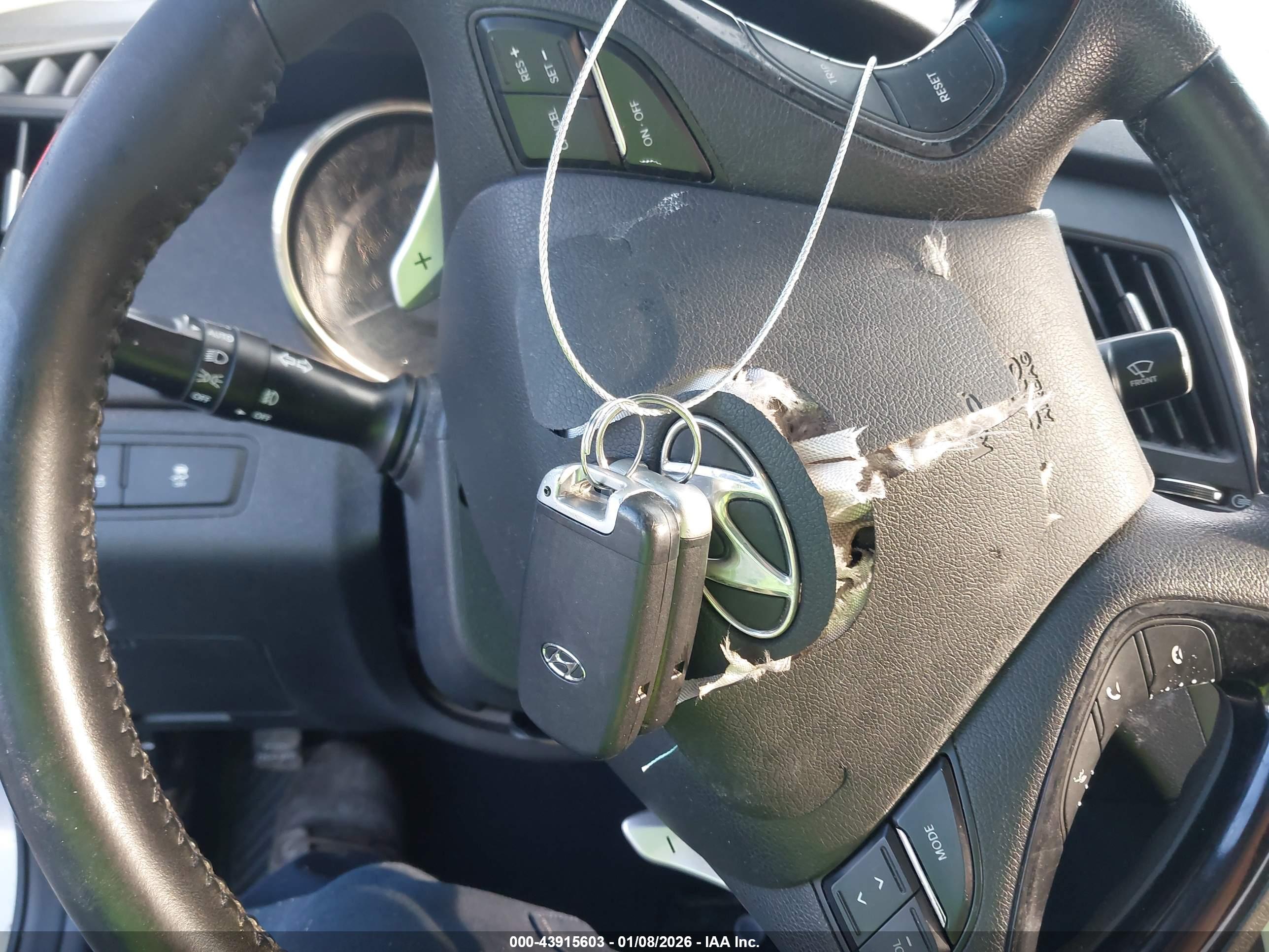 HYUNDAI SONATA image 11