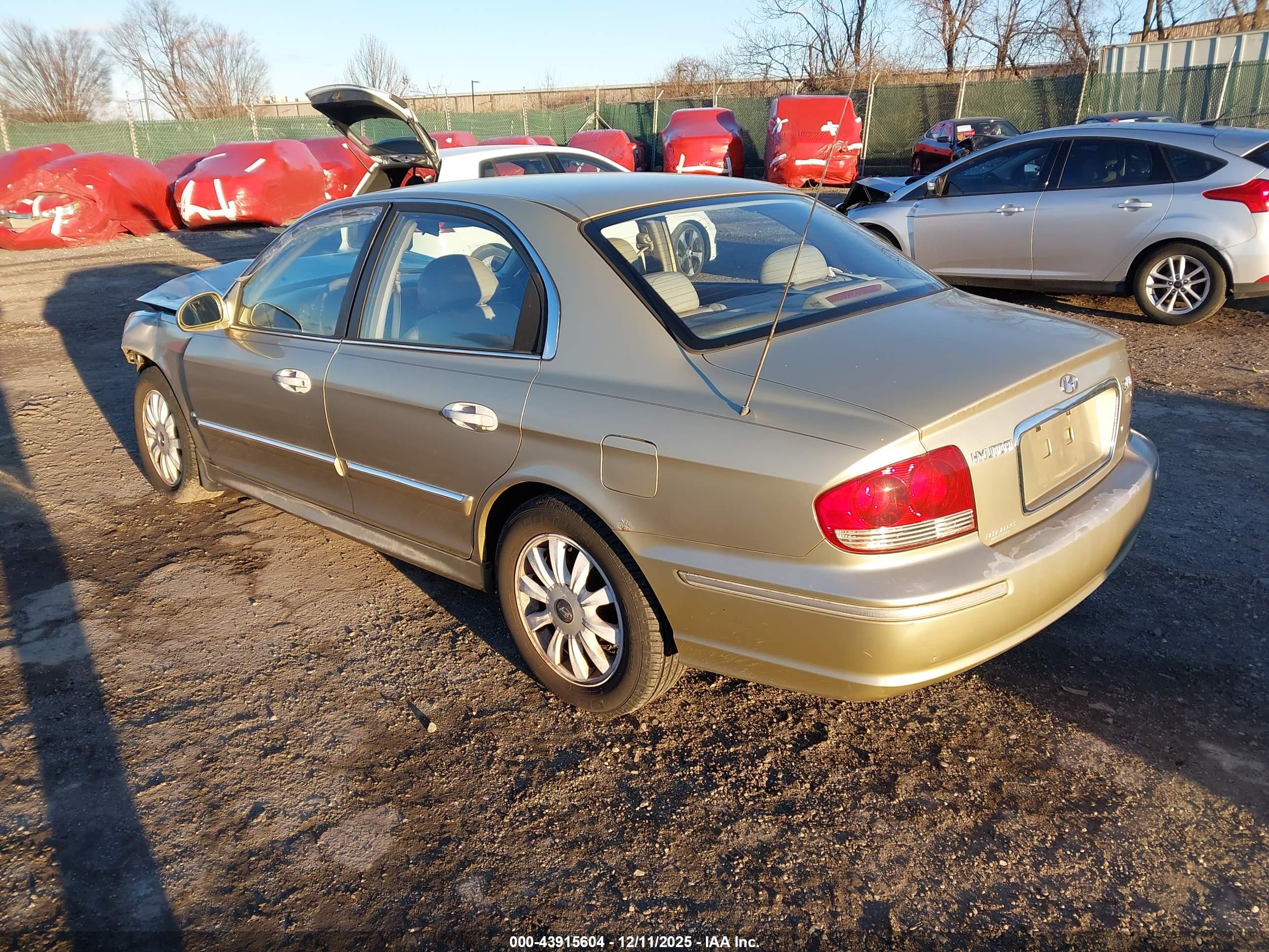 HYUNDAI SONATA image 3