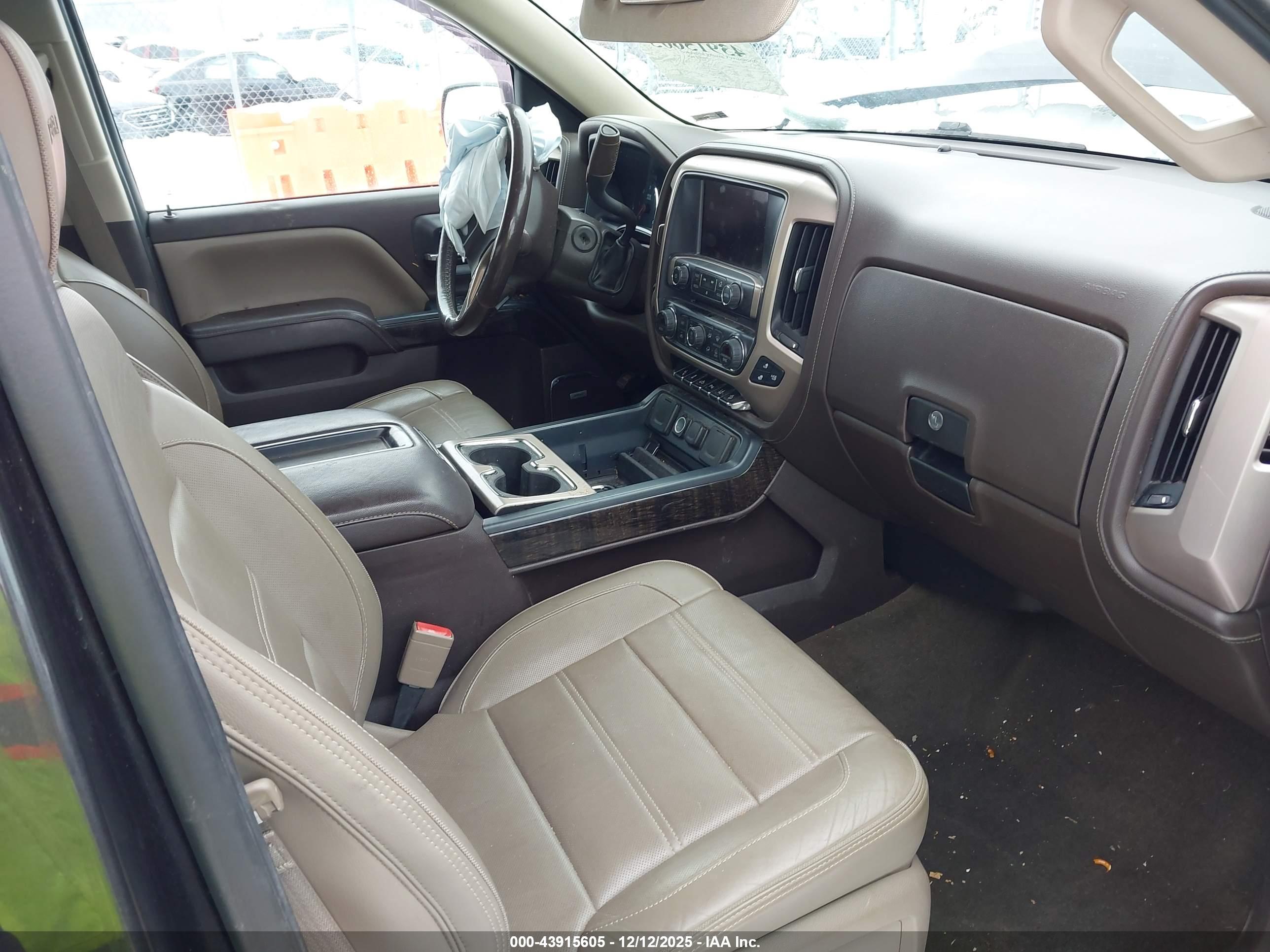 GMC SIERRA image 5