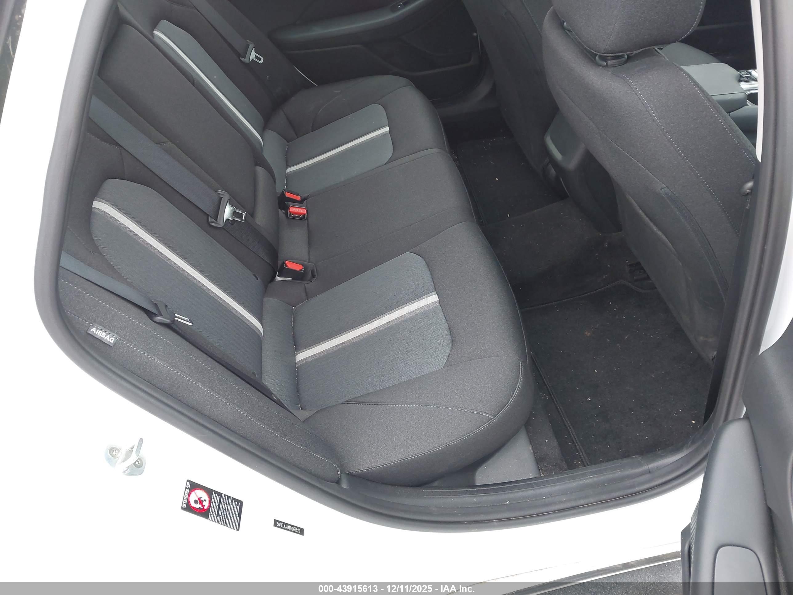 HYUNDAI SONATA image 8