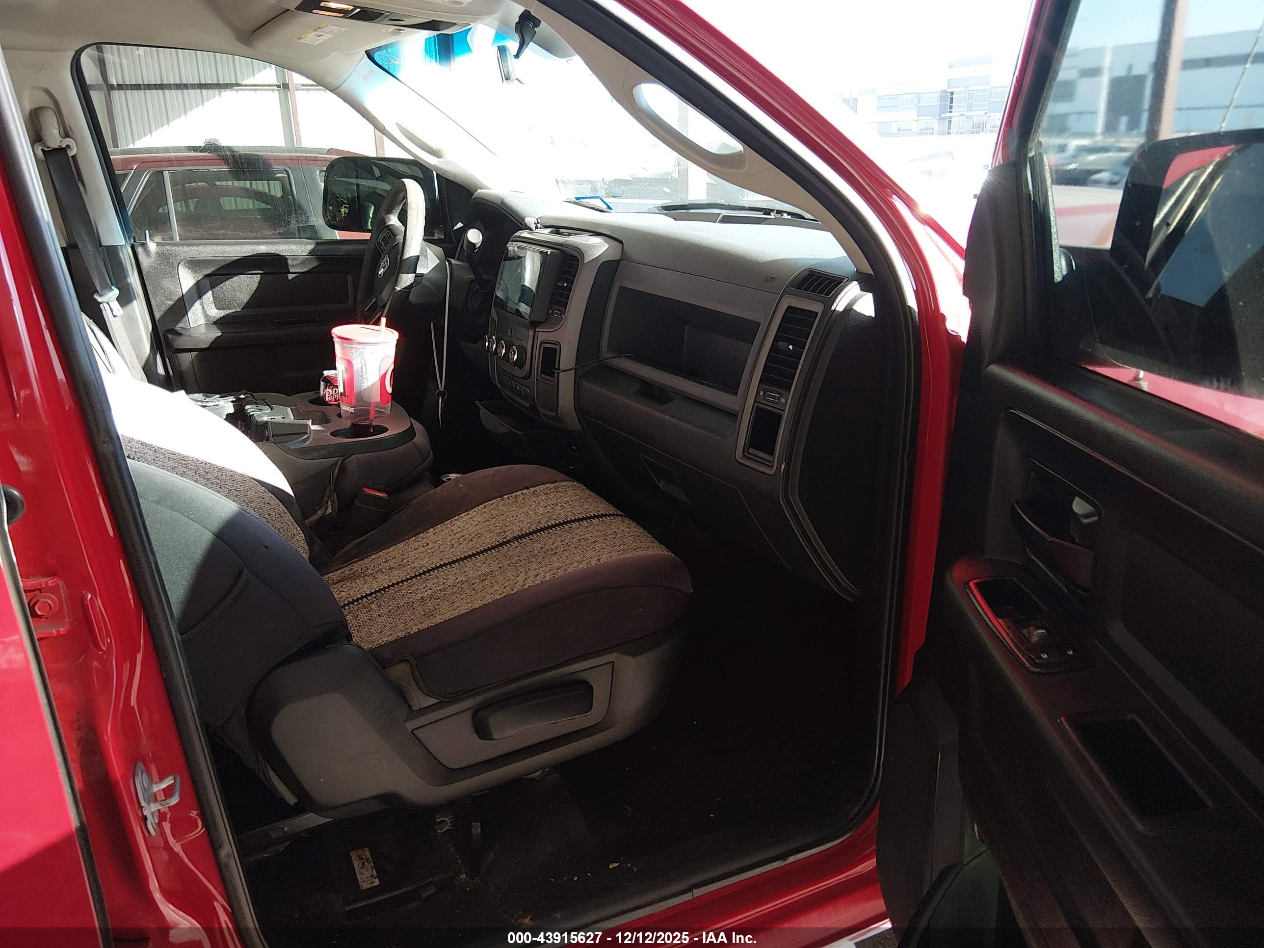 RAM 2500 image 5