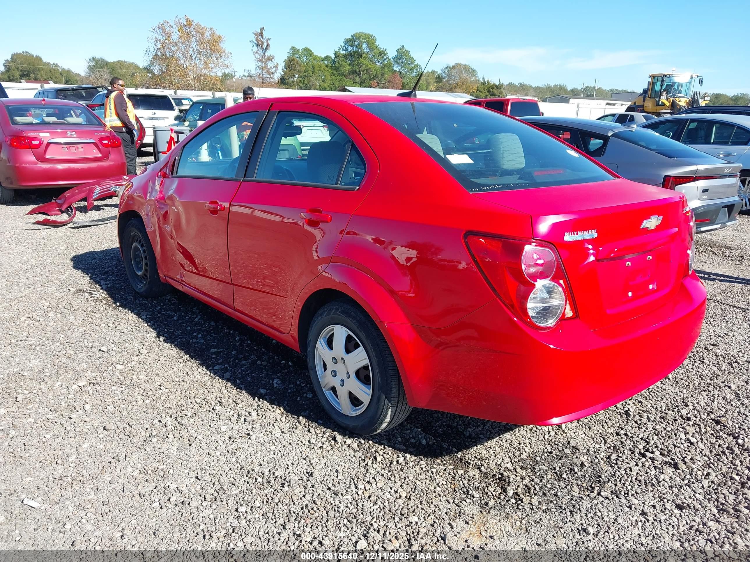 CHEVROLET SONIC image 3