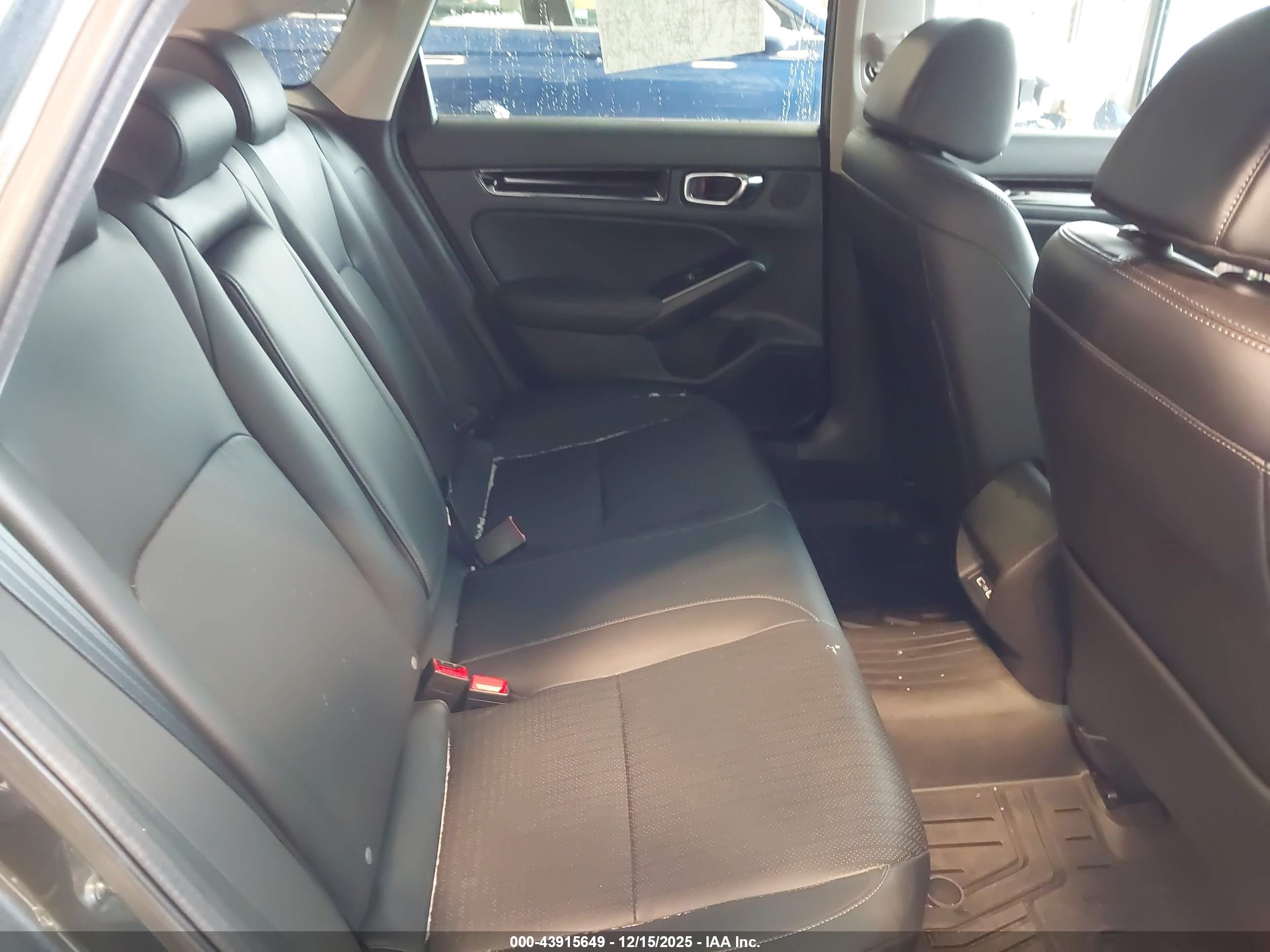 HONDA CIVIC image 8
