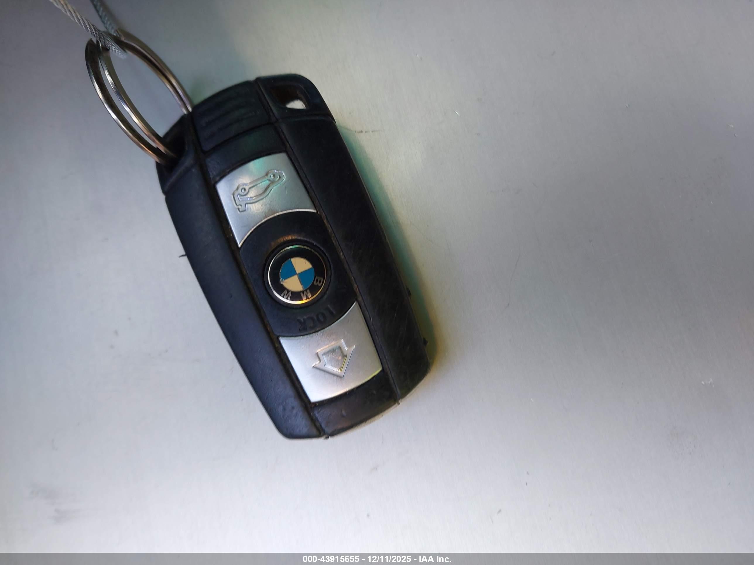 BMW 535I image 11