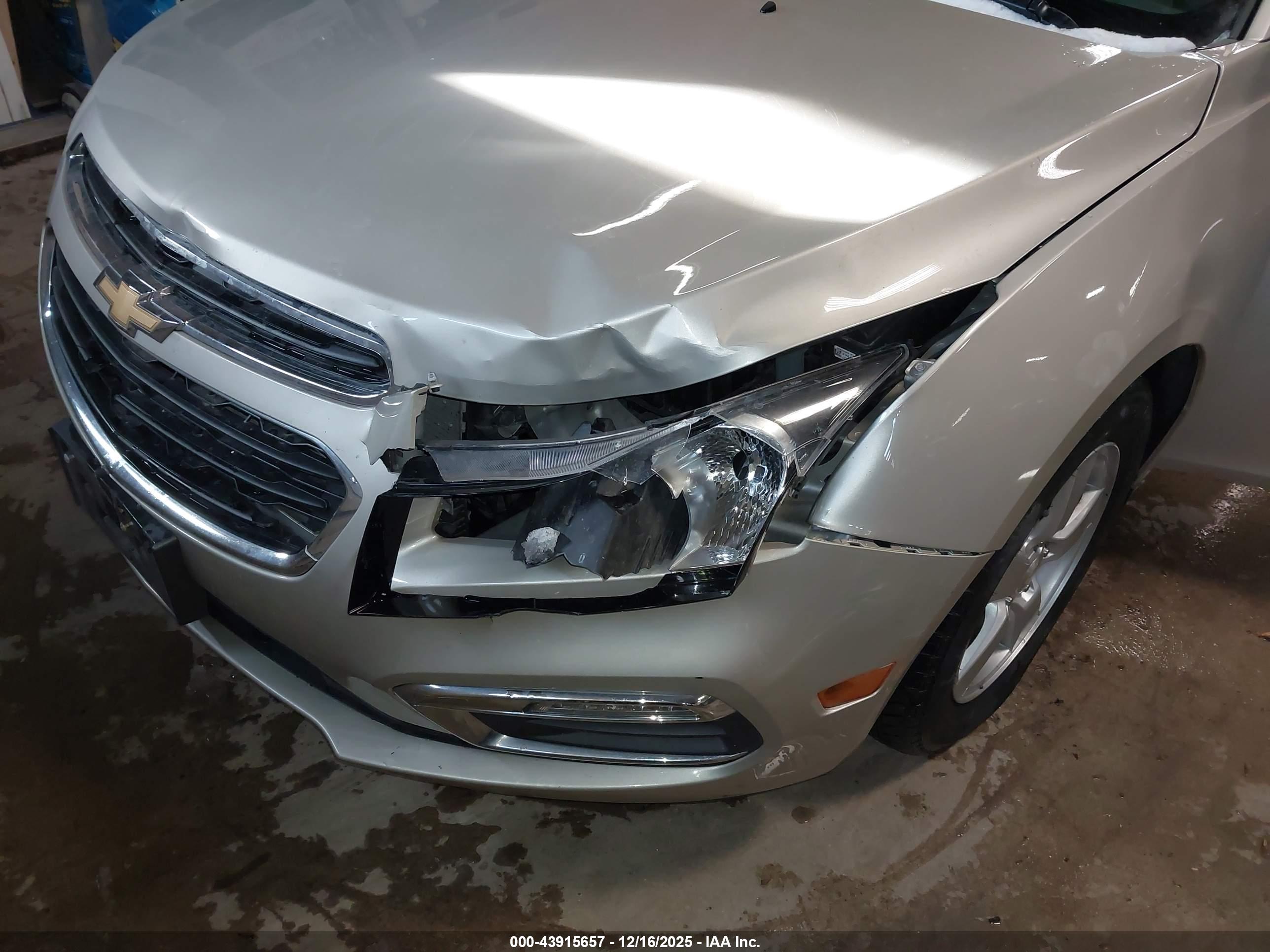 CHEVROLET CRUZE image 6