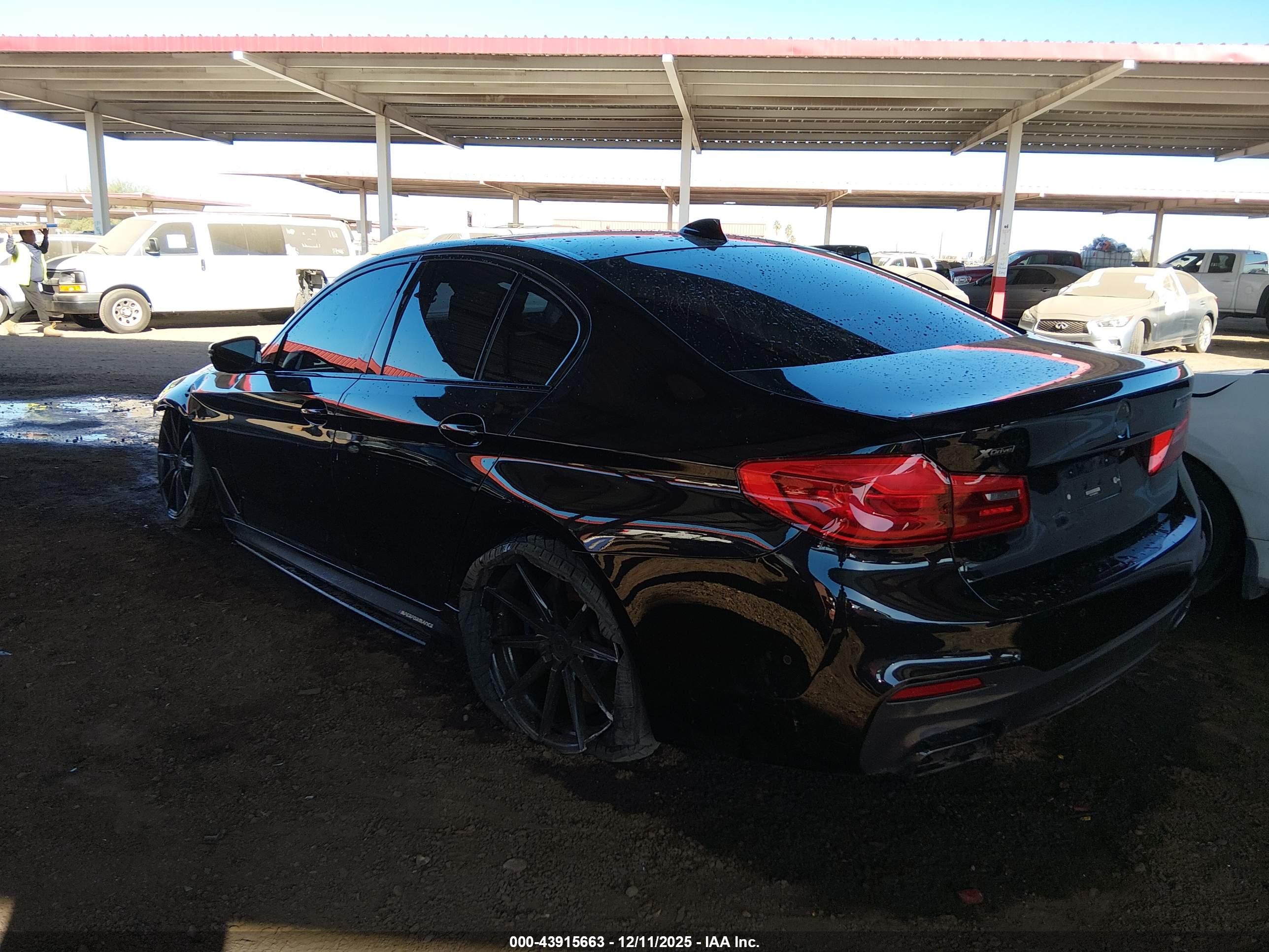 BMW M550I image 3