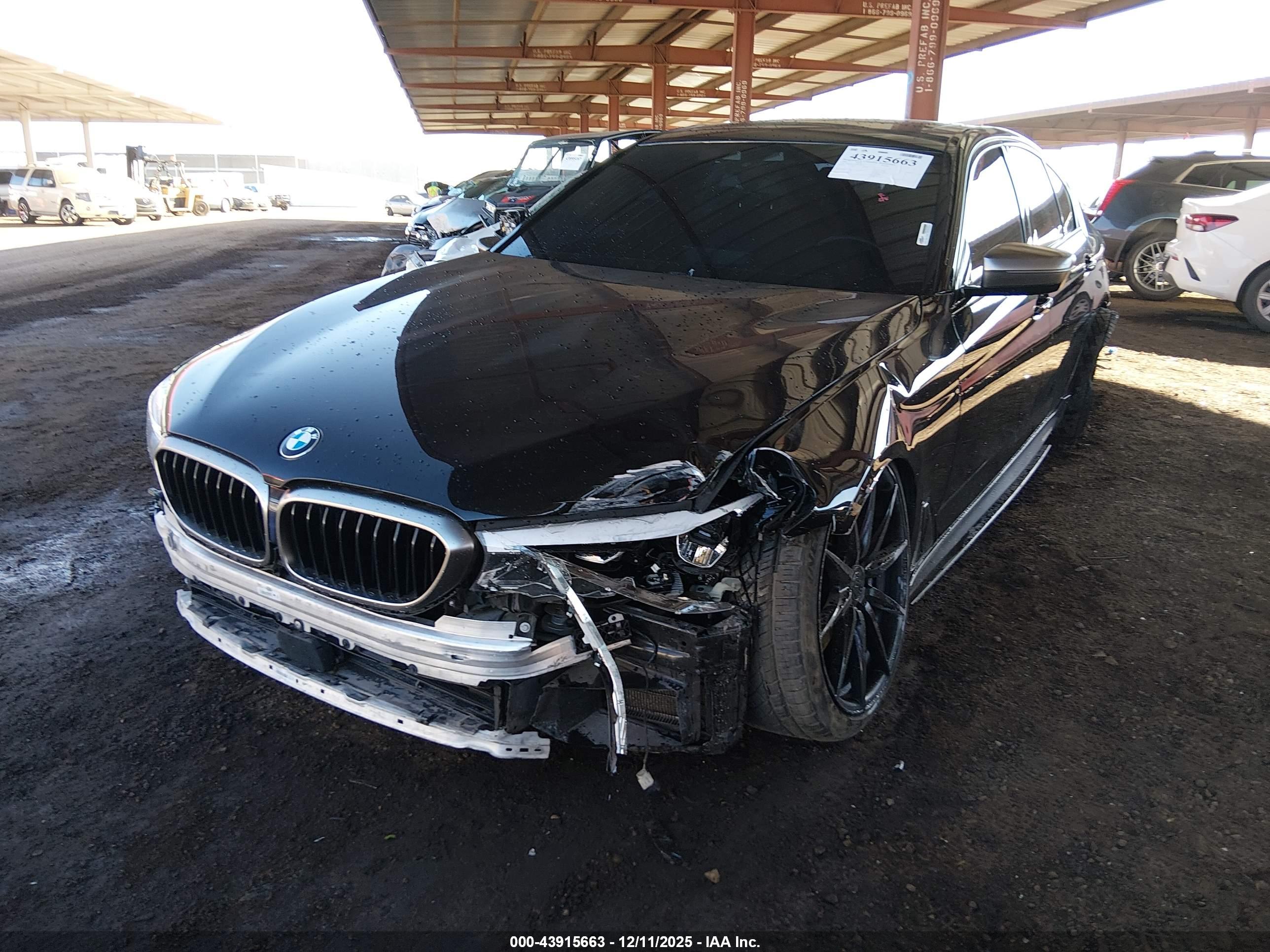 BMW M550I image 6