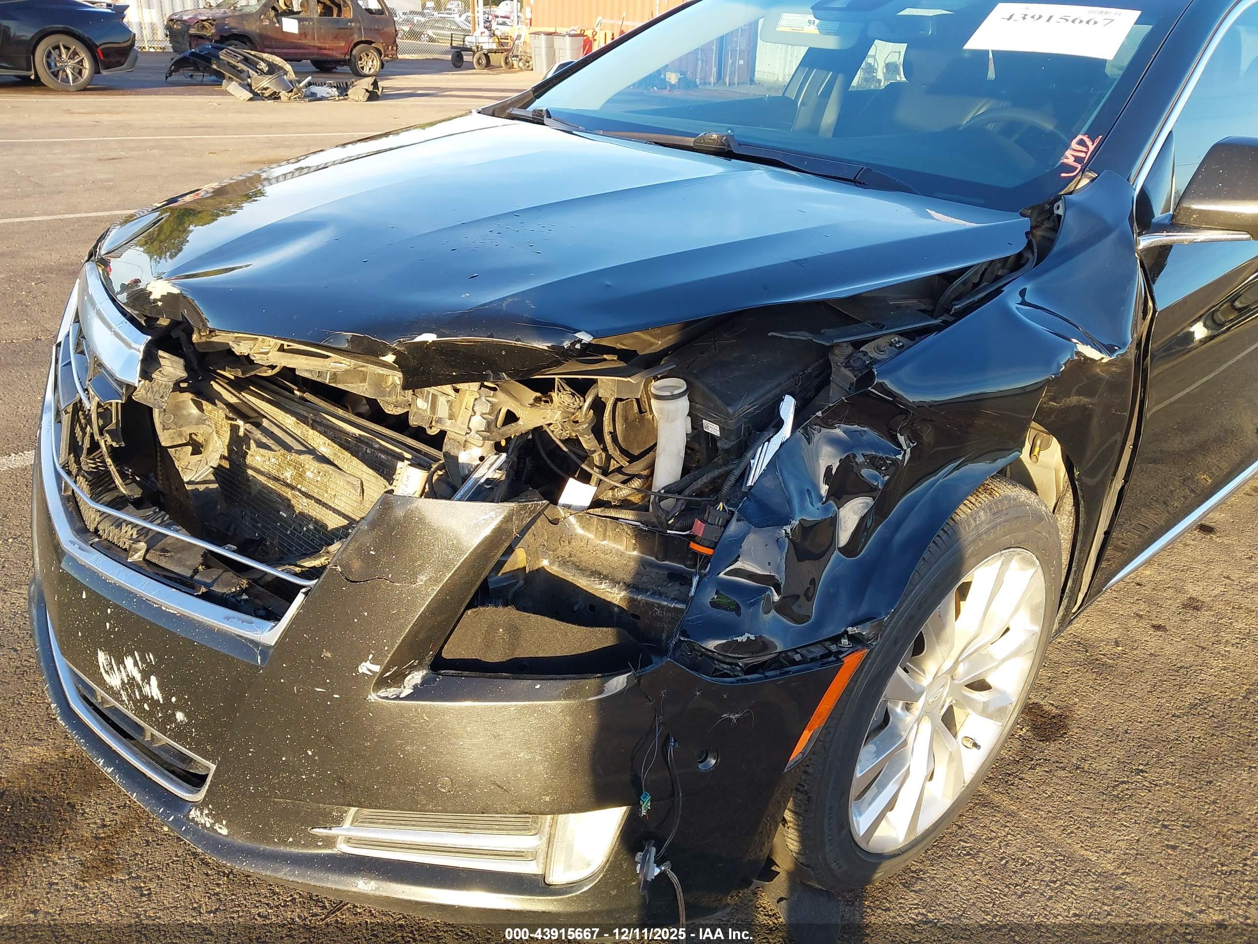 CADILLAC XTS image 6