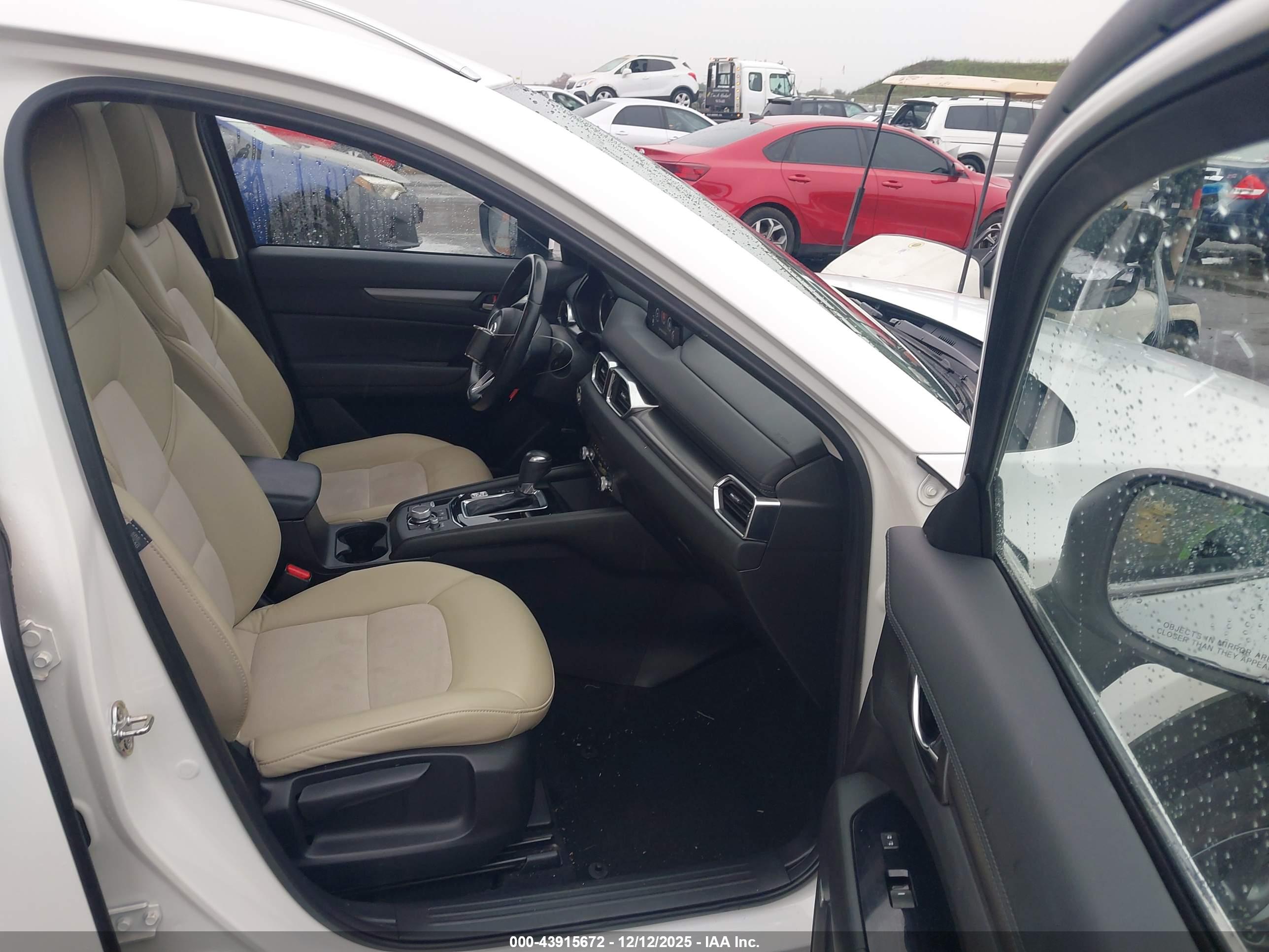MAZDA CX-5 image 5