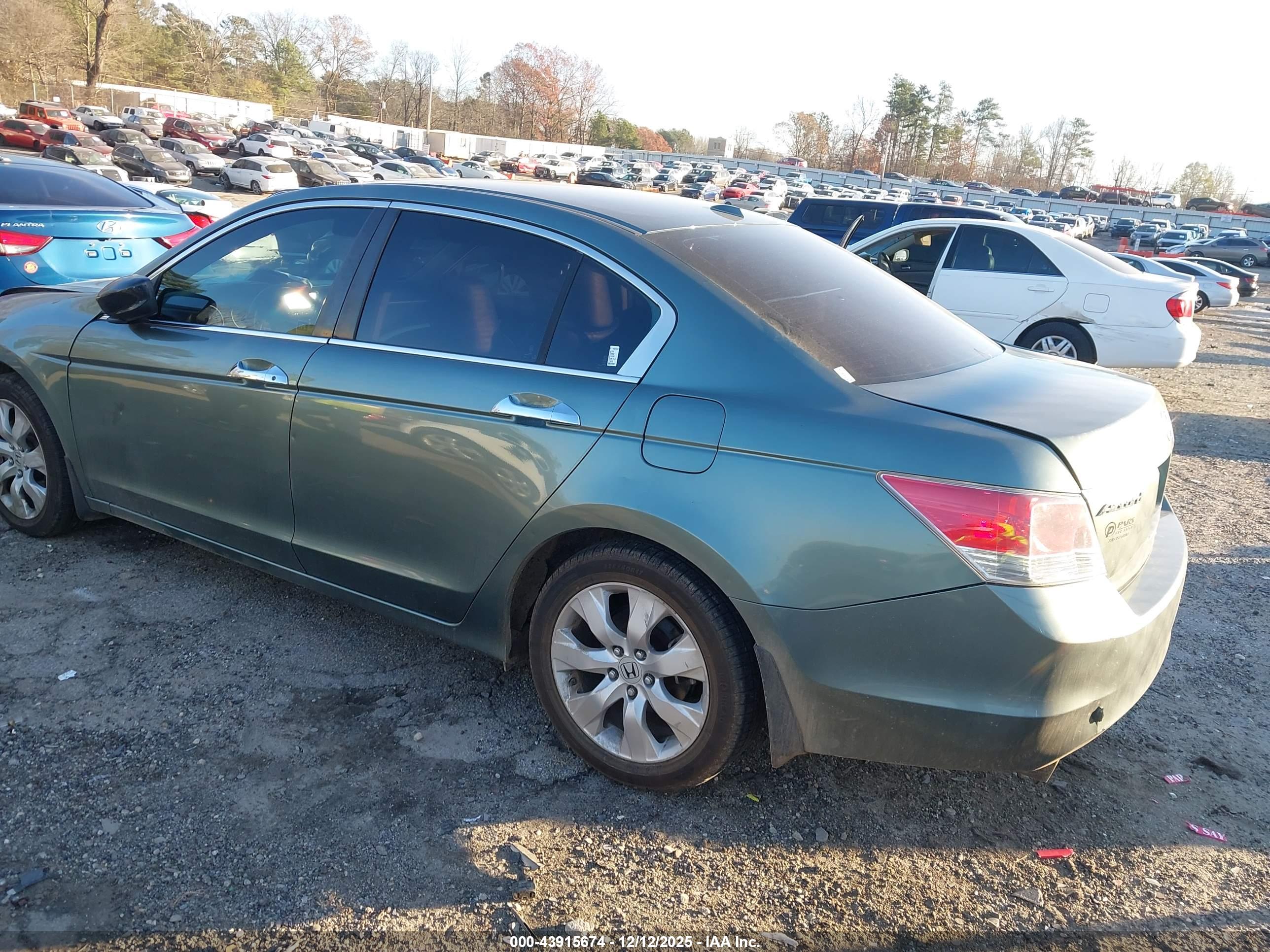 HONDA ACCORD image 3