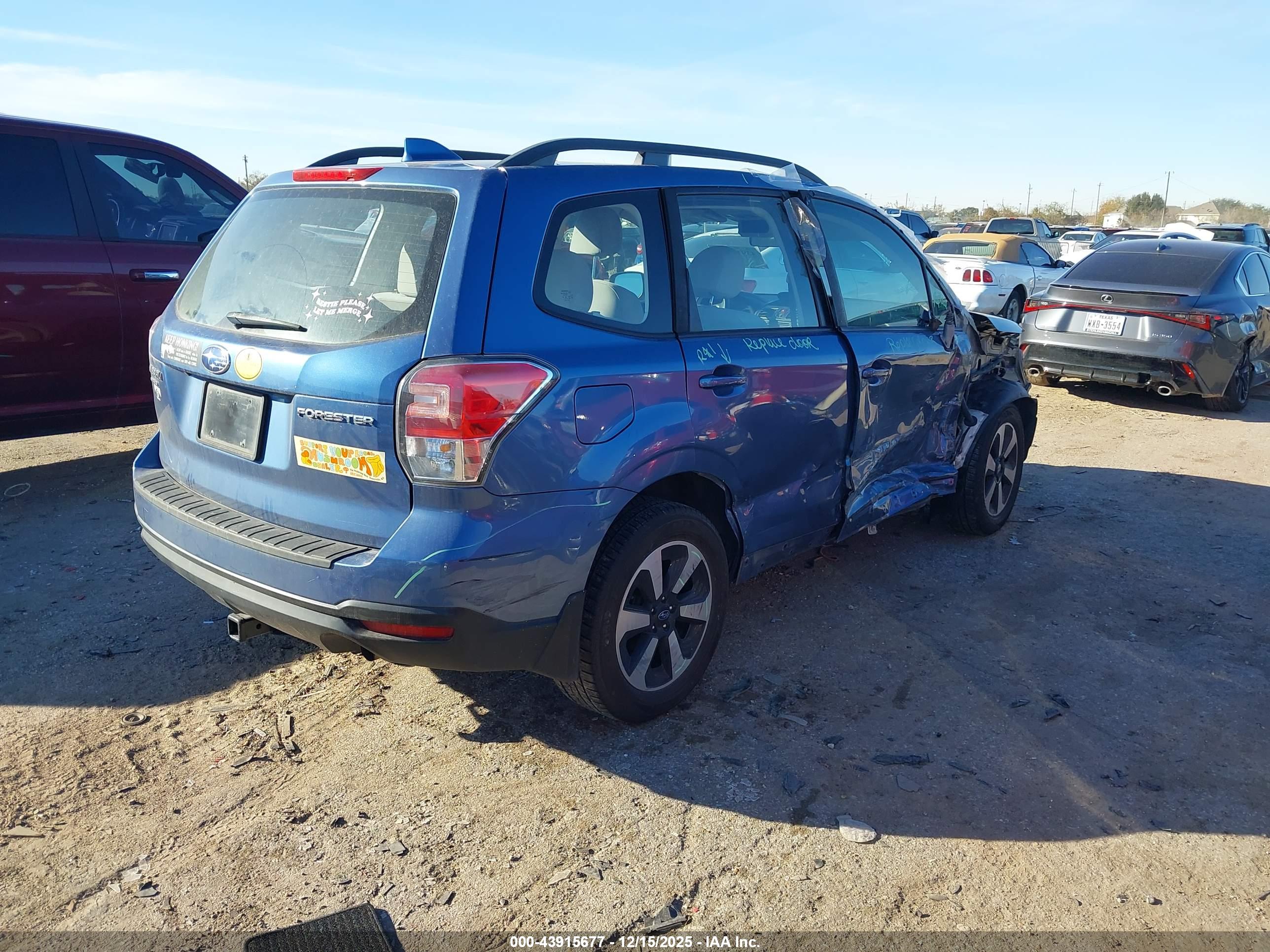 SUBARU FORESTER image 4