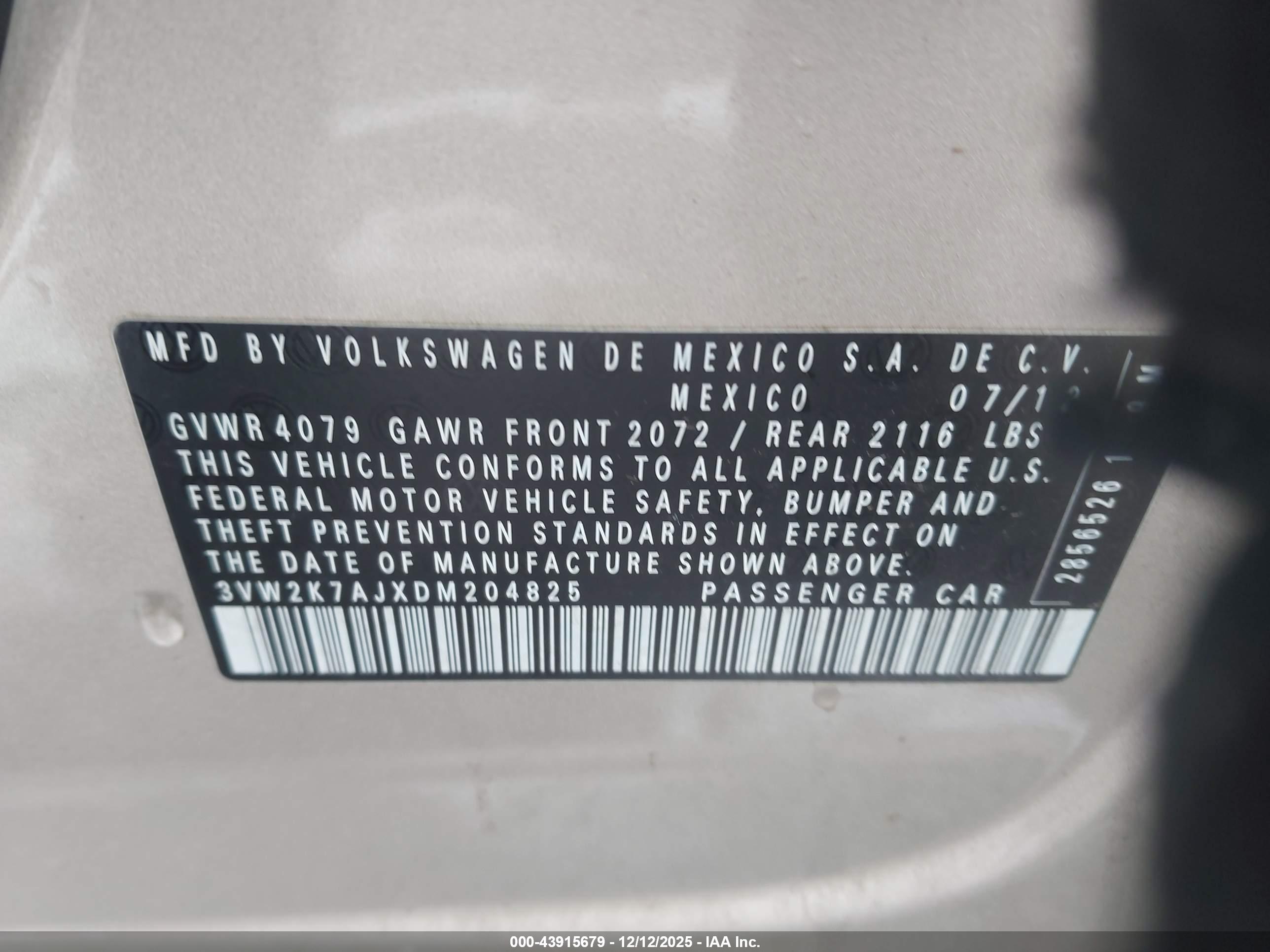 VOLKSWAGEN JETTA image 9