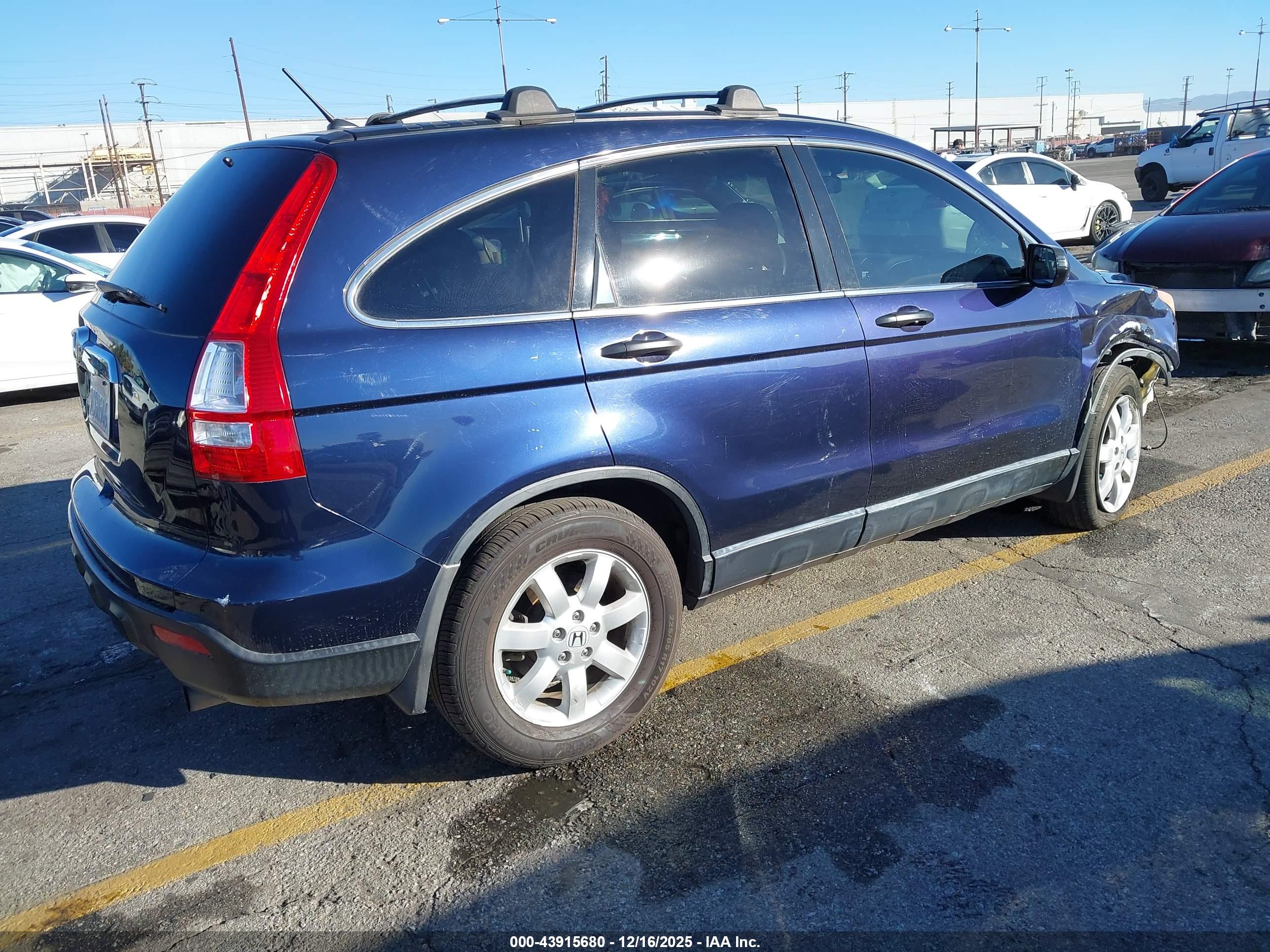 HONDA CR-V image 4
