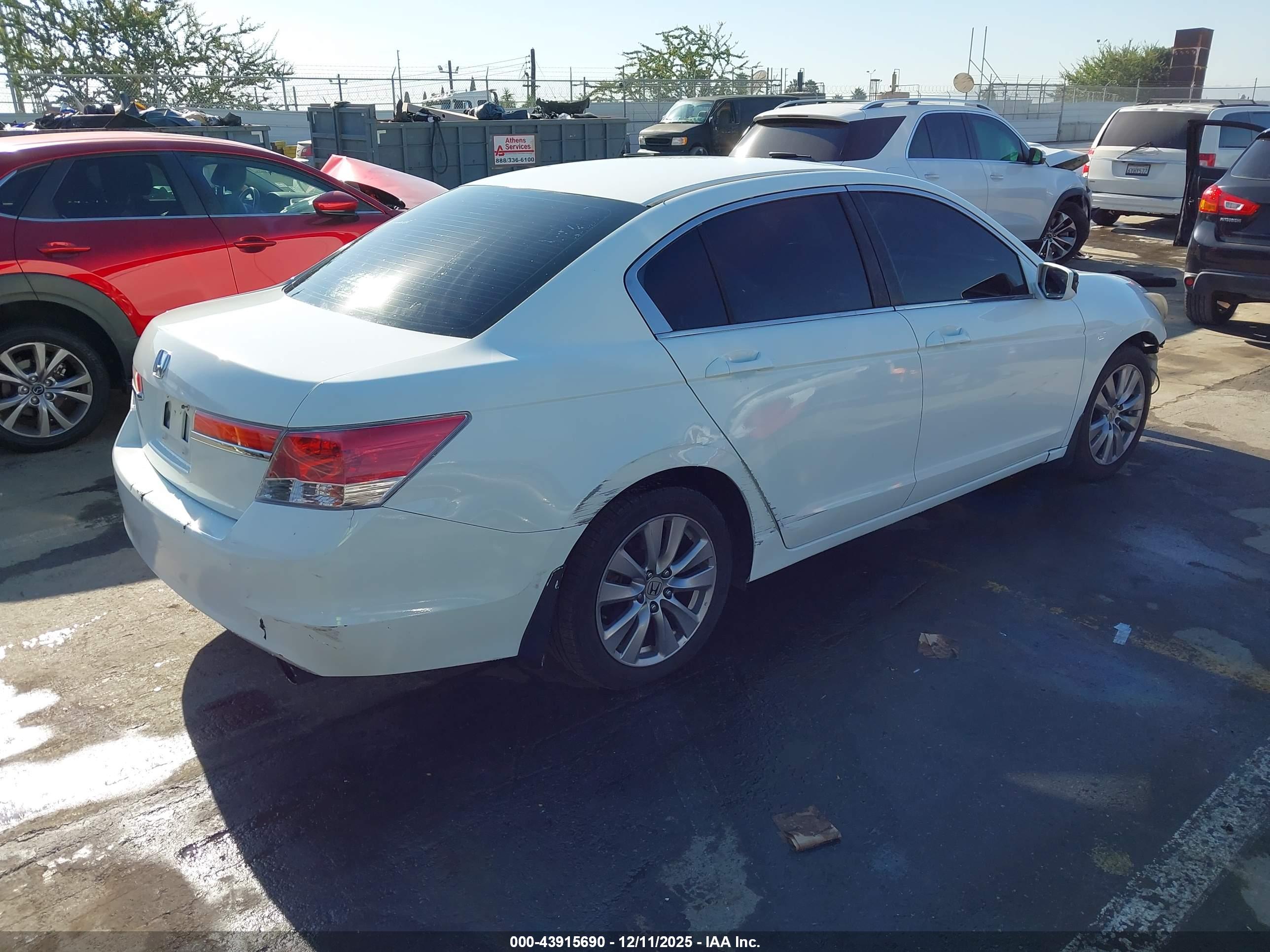 HONDA ACCORD image 4
