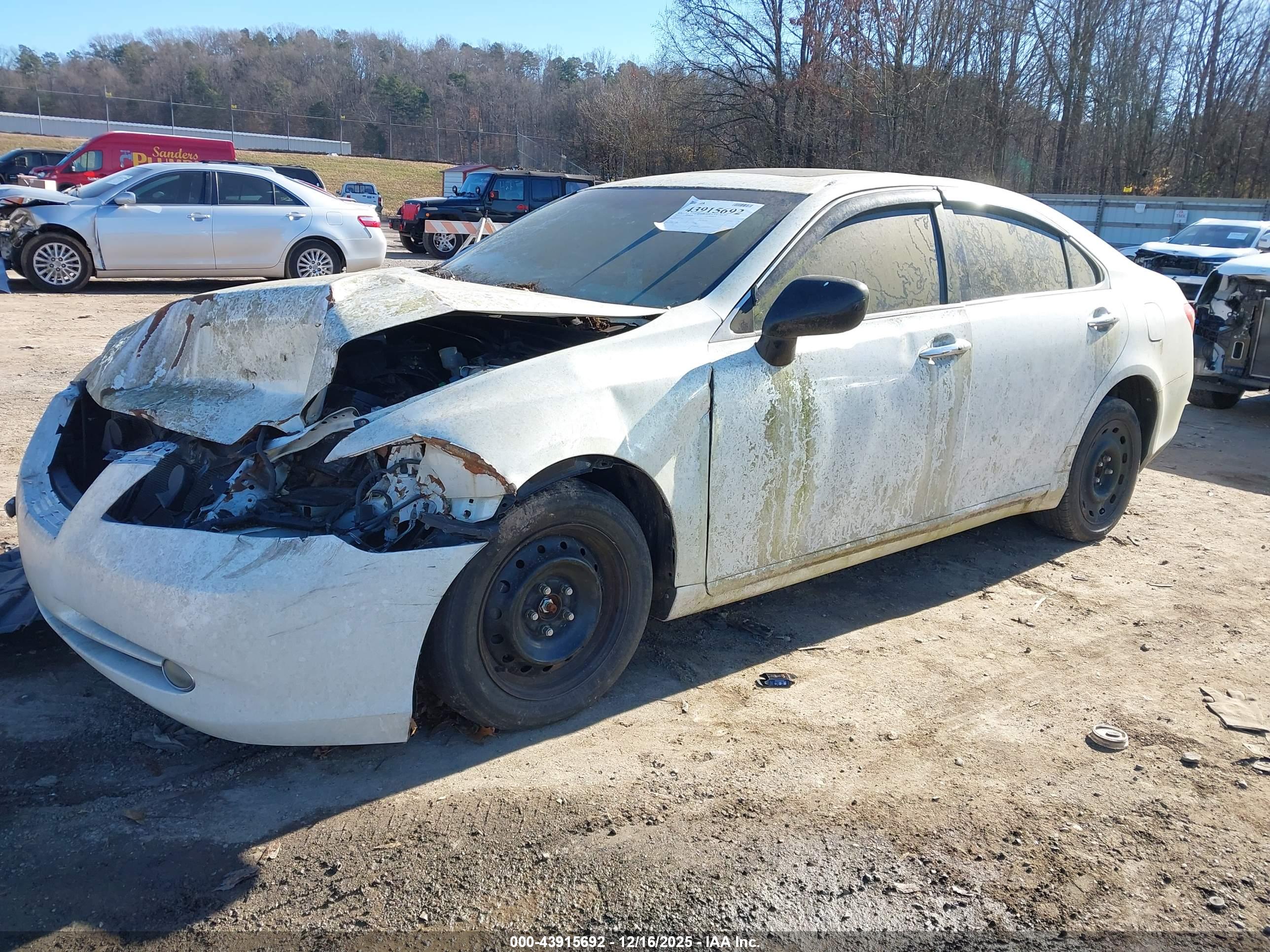 LEXUS ES image 2